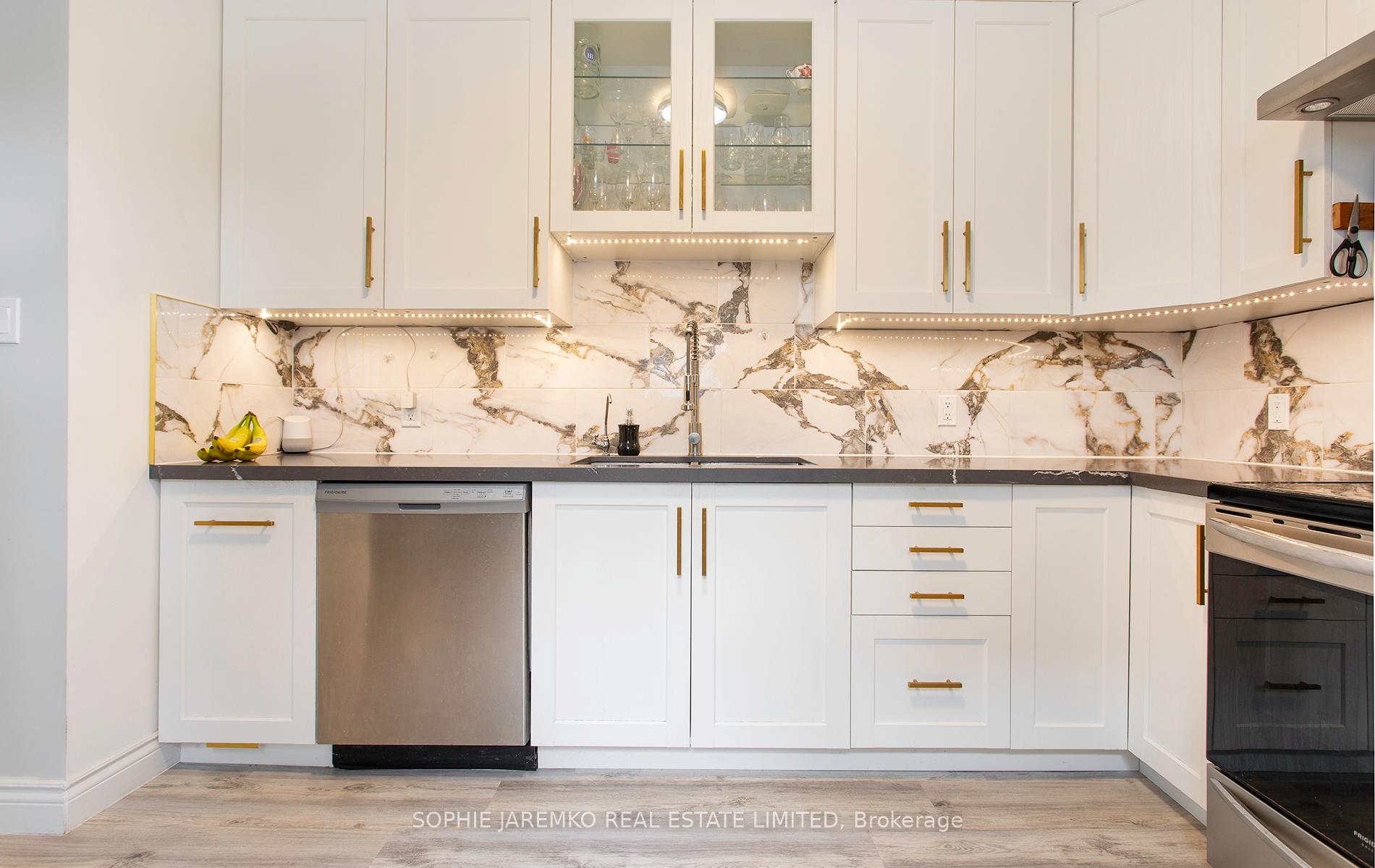 Photo 16 of 144 Eileen Avenue, Toronto, Rockcliffe-Smythe — HOMEH
