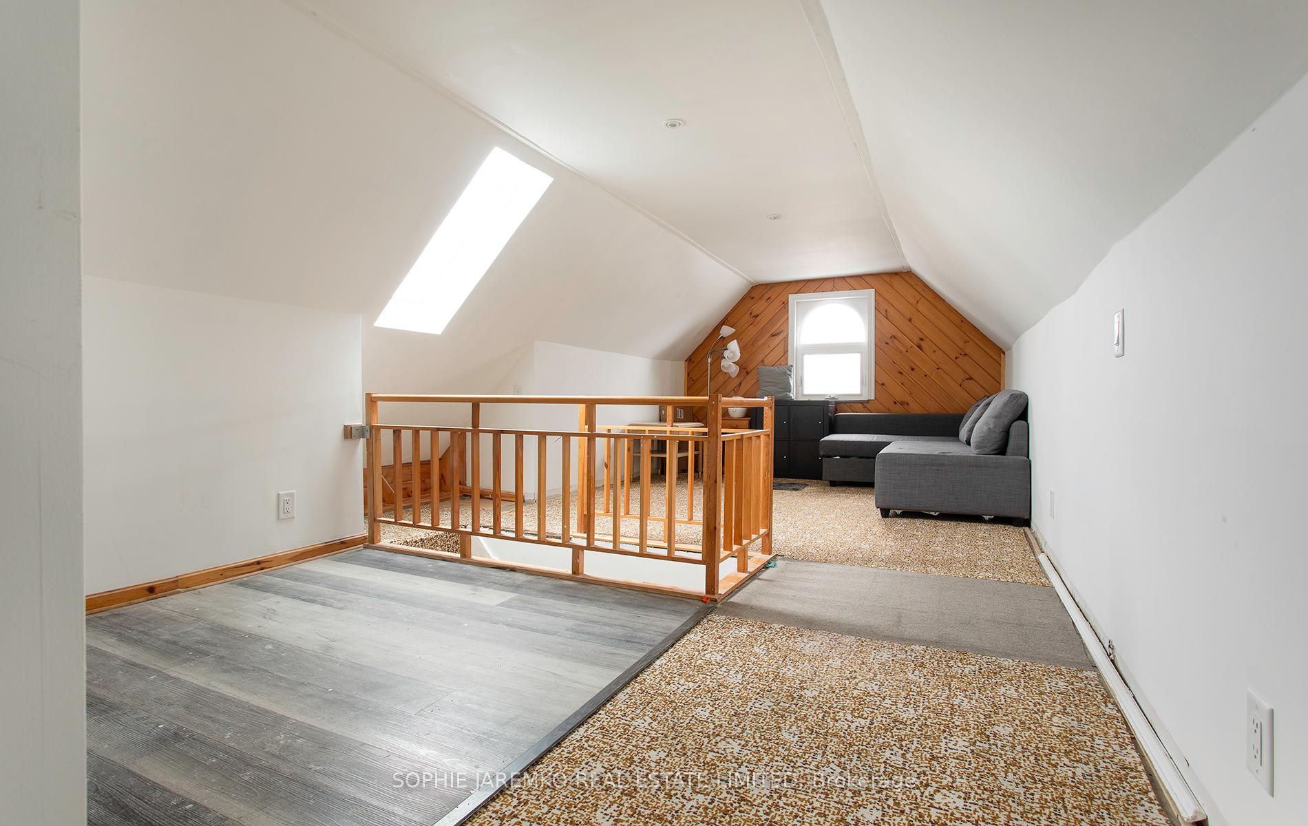Photo 31 of 144 Eileen Avenue, Toronto, Rockcliffe-Smythe — HOMEH