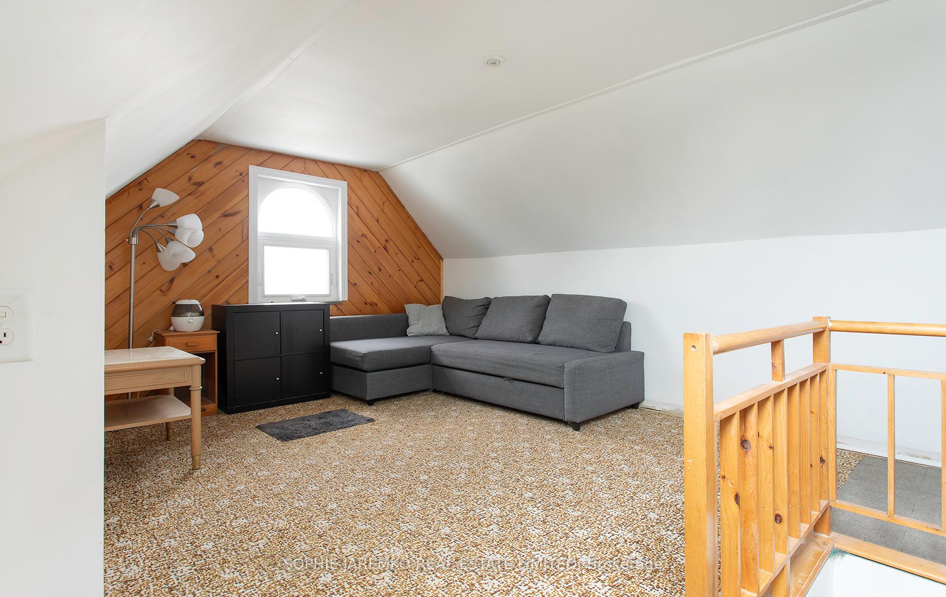 Photo 32 of 144 Eileen Avenue, Toronto, Rockcliffe-Smythe — HOMEH