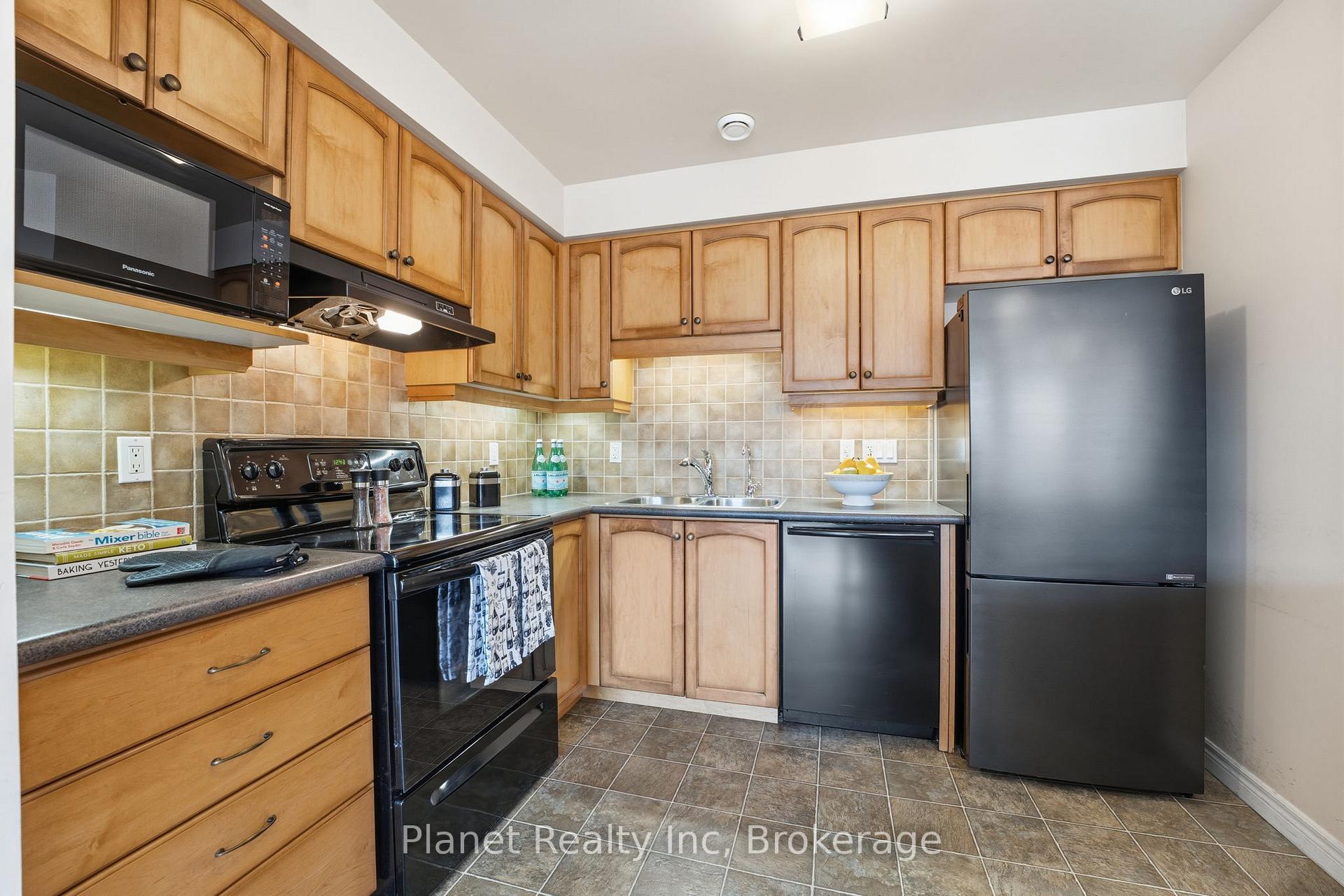 Photo 9 of Unit 301, 65 Bayberry Drive, Guelph, Village By The Arboretum — HOMEH
