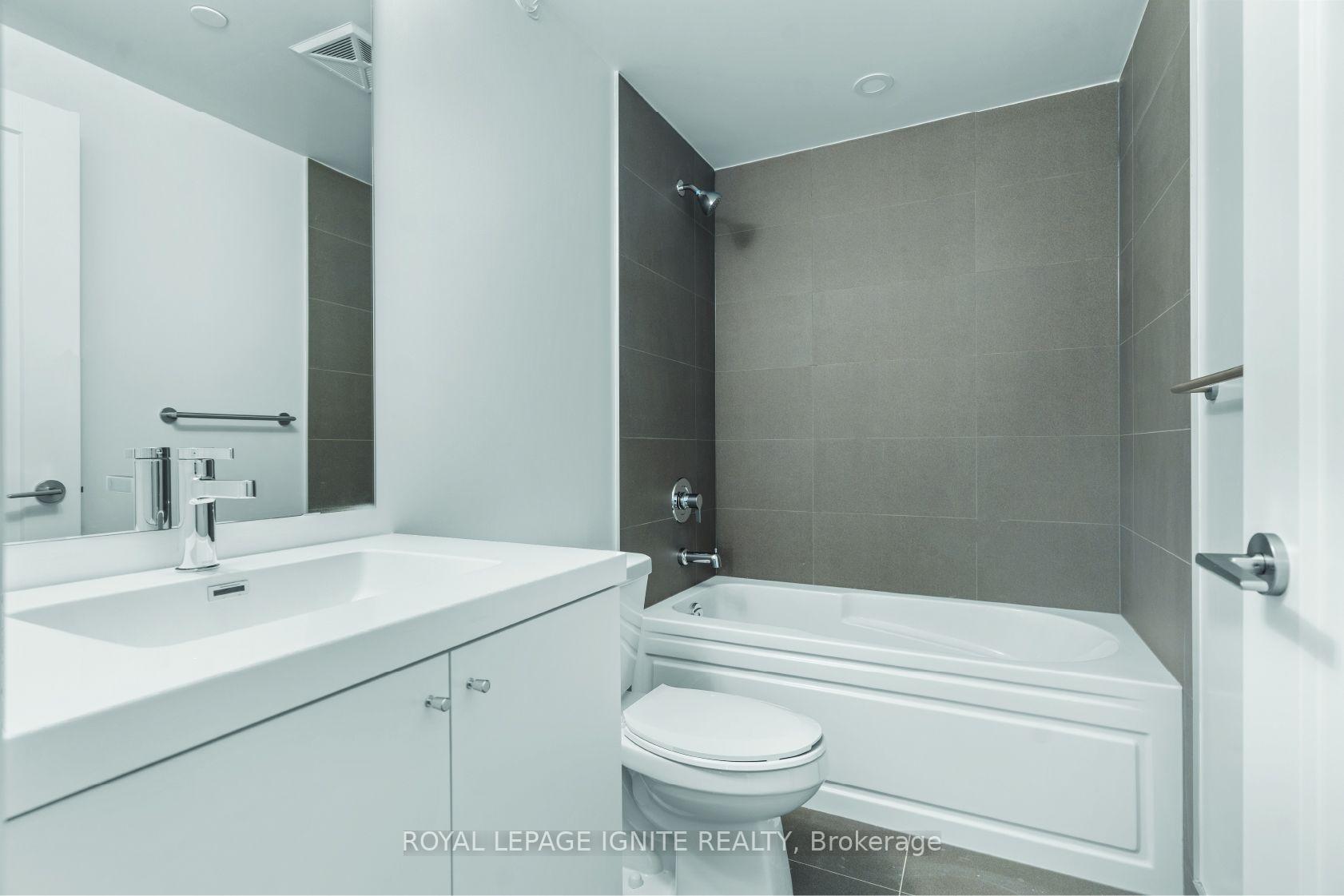 Photo 17 of Unit 2701, 2545 Simcoe Street N, Oshawa, Windfields — HOMEH