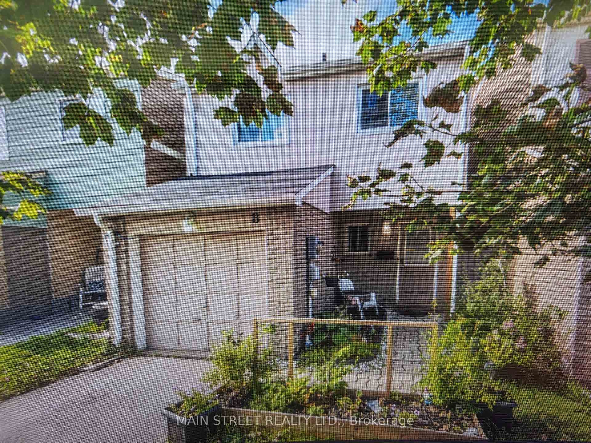Photo 2 of 8 Robin Court, Barrie, Cundles East — HOMEH