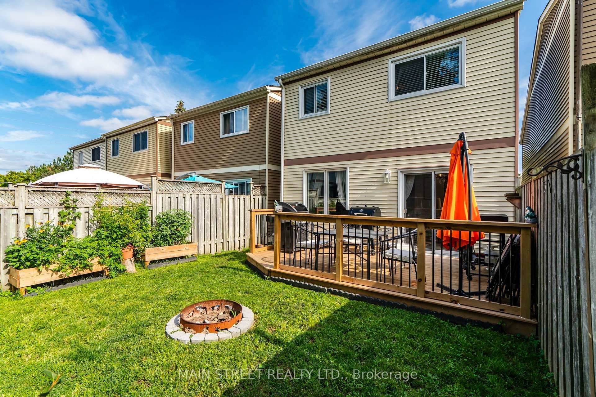 Photo 27 of 8 Robin Court, Barrie, Cundles East — HOMEH