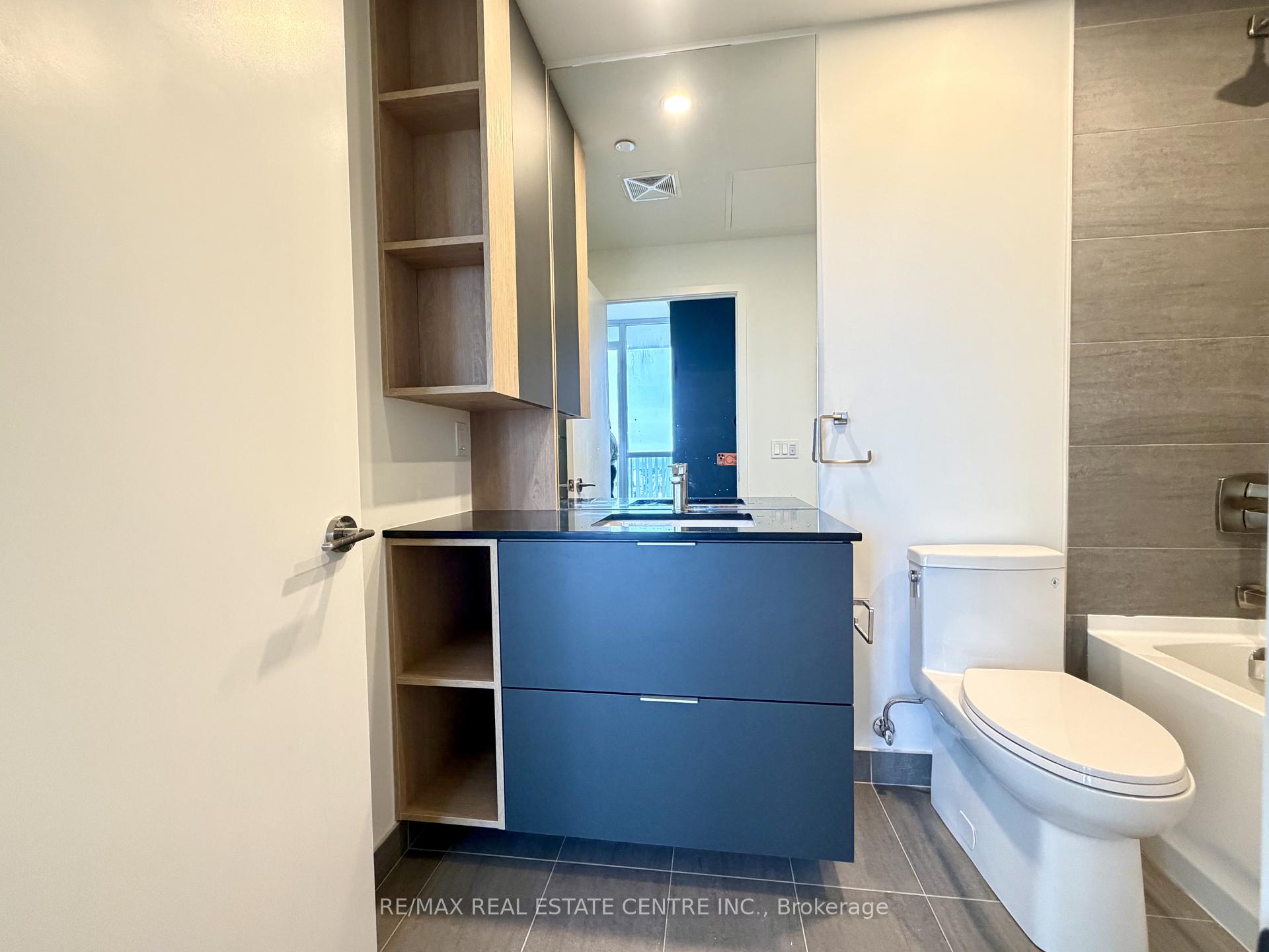 Photo 12 of Unit 2602, 1 Fairview Road E, Mississauga, Mississauga Valleys — HOMEH
