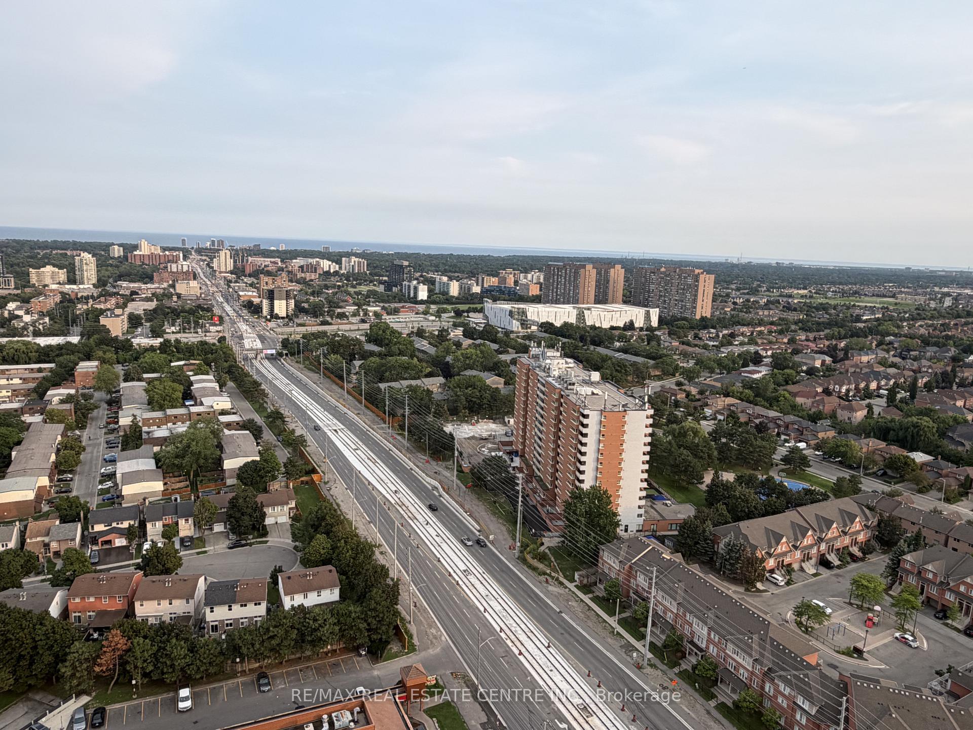 Photo 21 of Unit 2602, 1 Fairview Road E, Mississauga, Mississauga Valleys — HOMEH