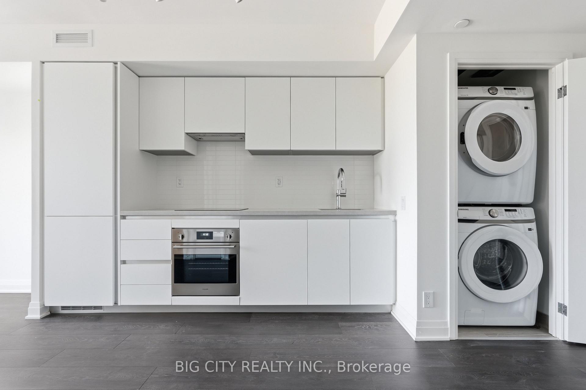 Photo 9 of Unit 1808, 25 Frederick Todd Way, Toronto, Thorncliffe Park — HOMEH