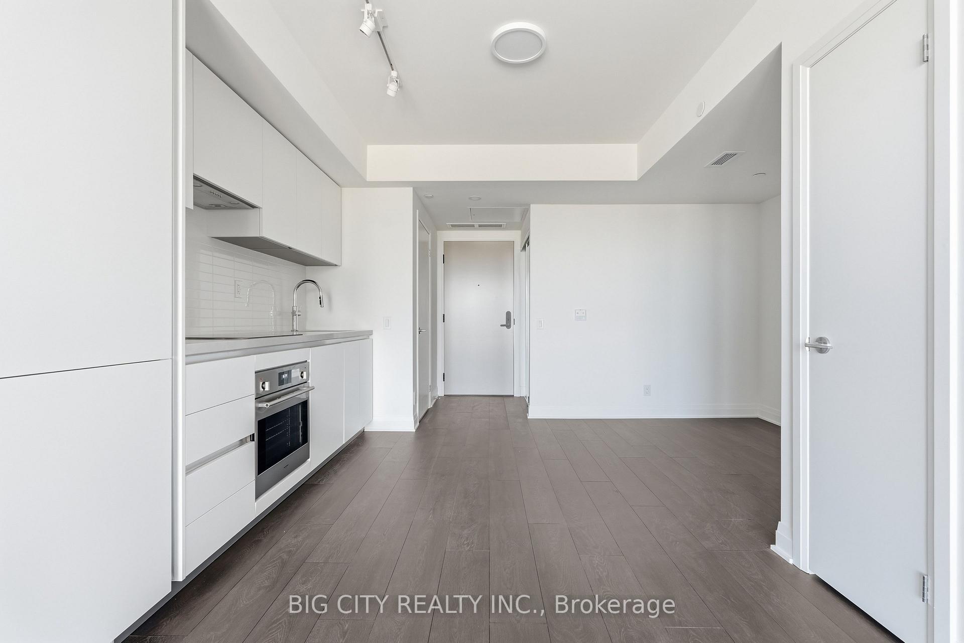 Photo 11 of Unit 1808, 25 Frederick Todd Way, Toronto, Thorncliffe Park — HOMEH