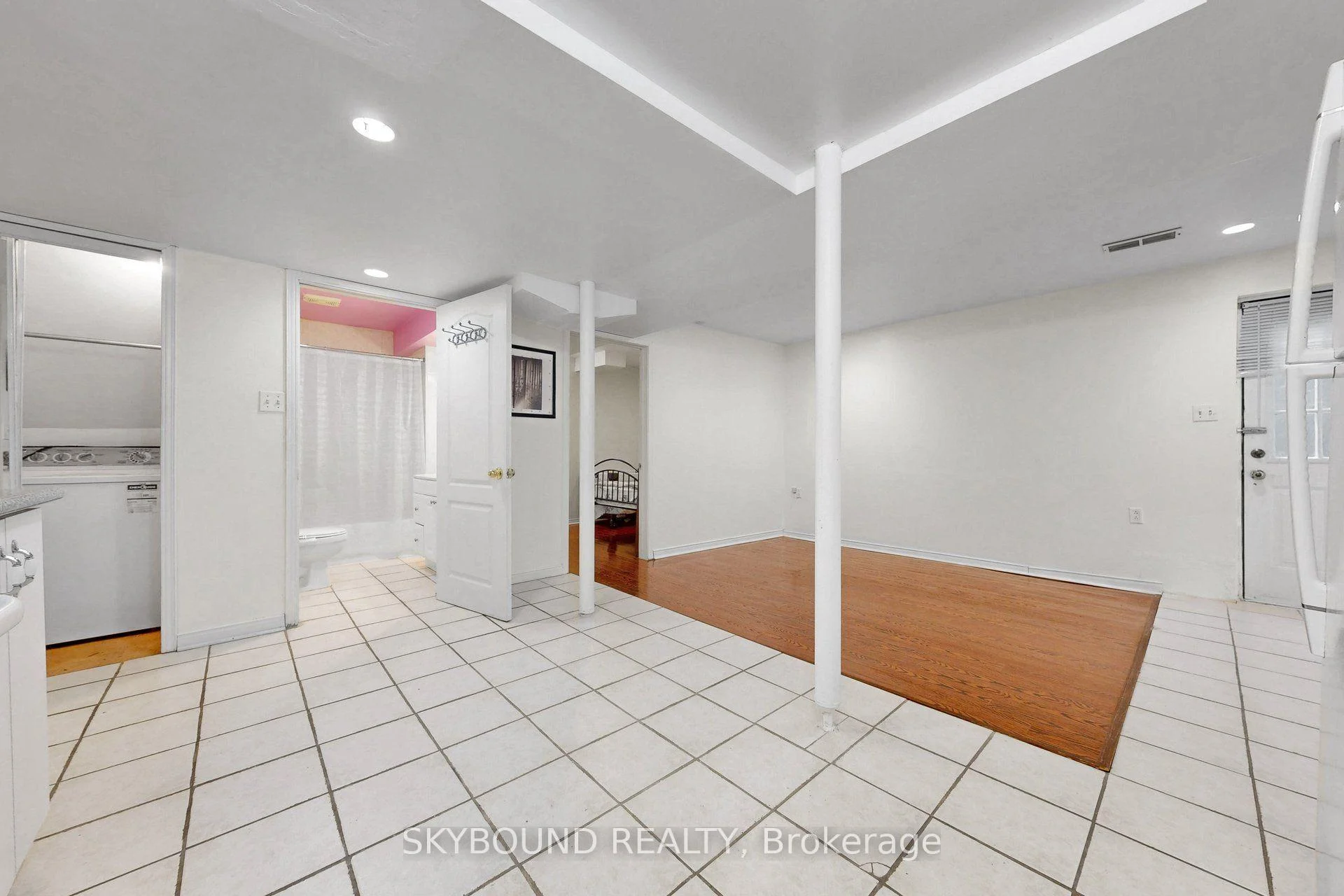 Photo 38 of 5925 Manzanillo Crescent, Mississauga, Churchill Meadows — HOMEH