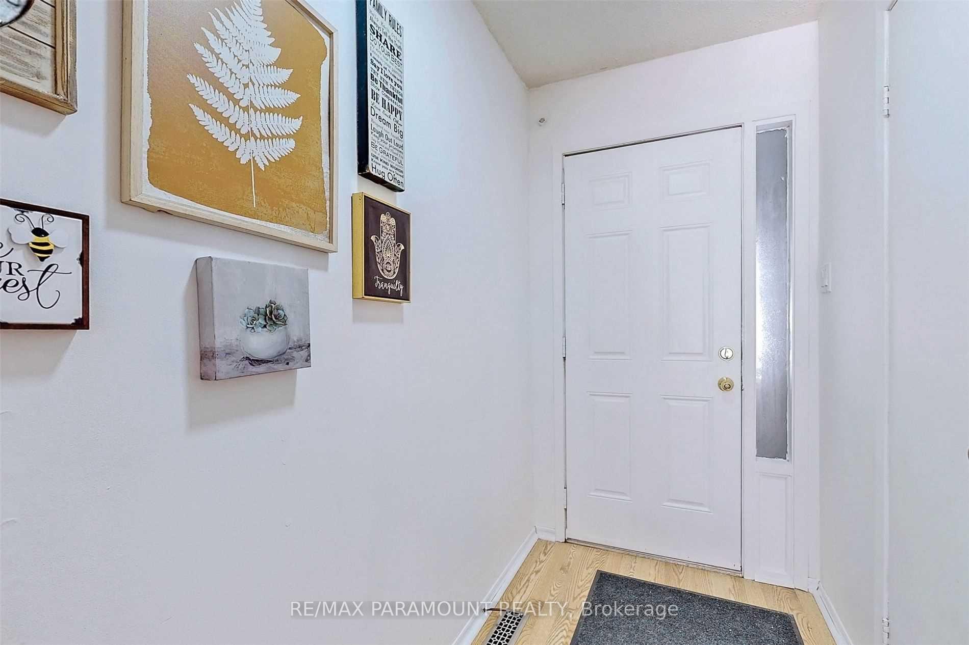 Photo 20 of 57 Royal Salisbury Way, Brampton, Madoc — HOMEH