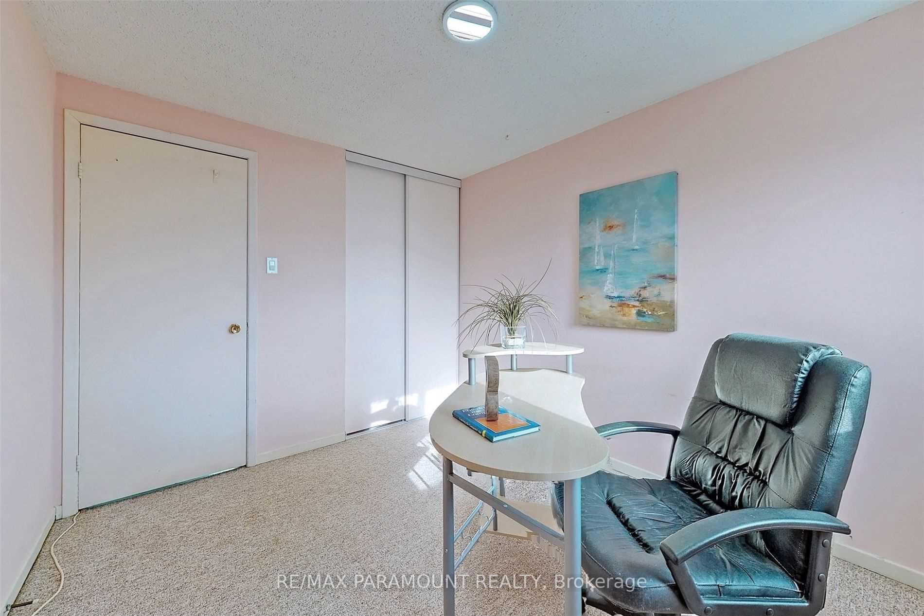 Photo 32 of 57 Royal Salisbury Way, Brampton, Madoc — HOMEH