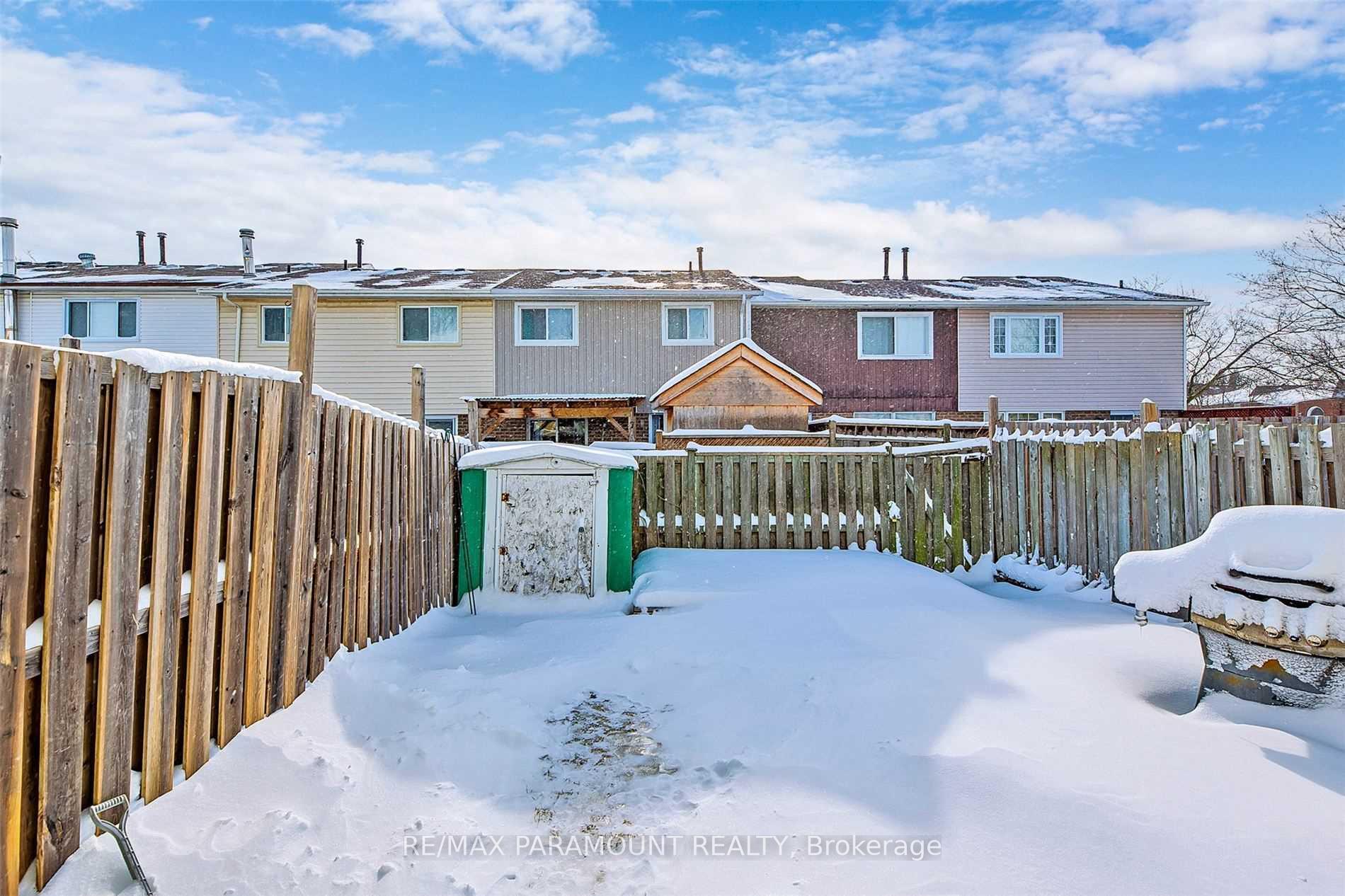 Photo 37 of 57 Royal Salisbury Way, Brampton, Madoc — HOMEH