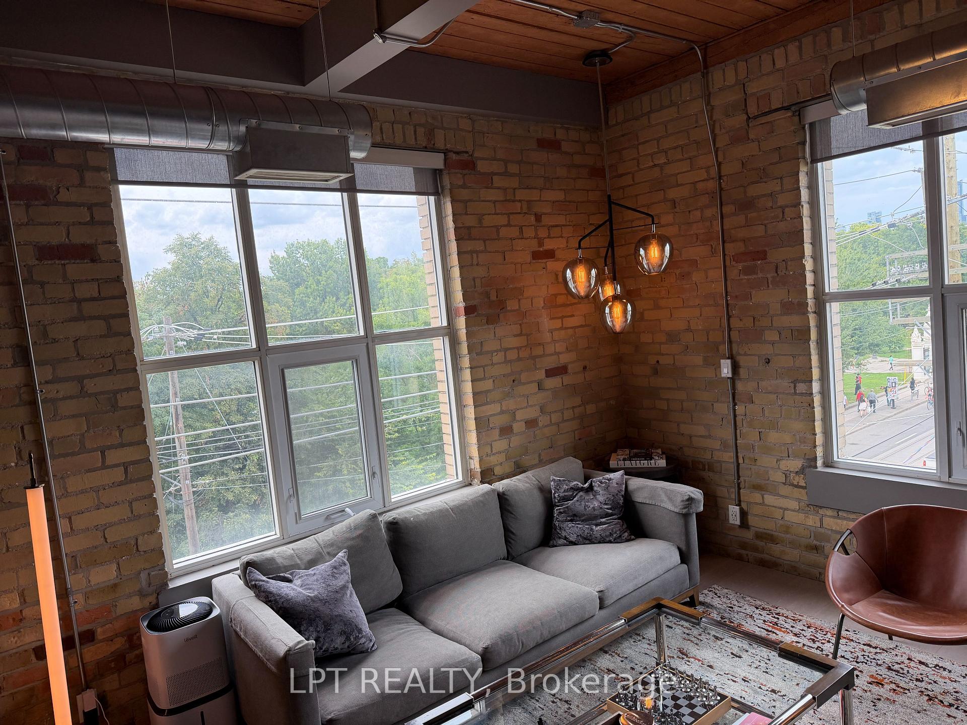 Photo 17 of Unit 414, 955 Queen Street W, Toronto, Trinity-Bellwoods — HOMEH