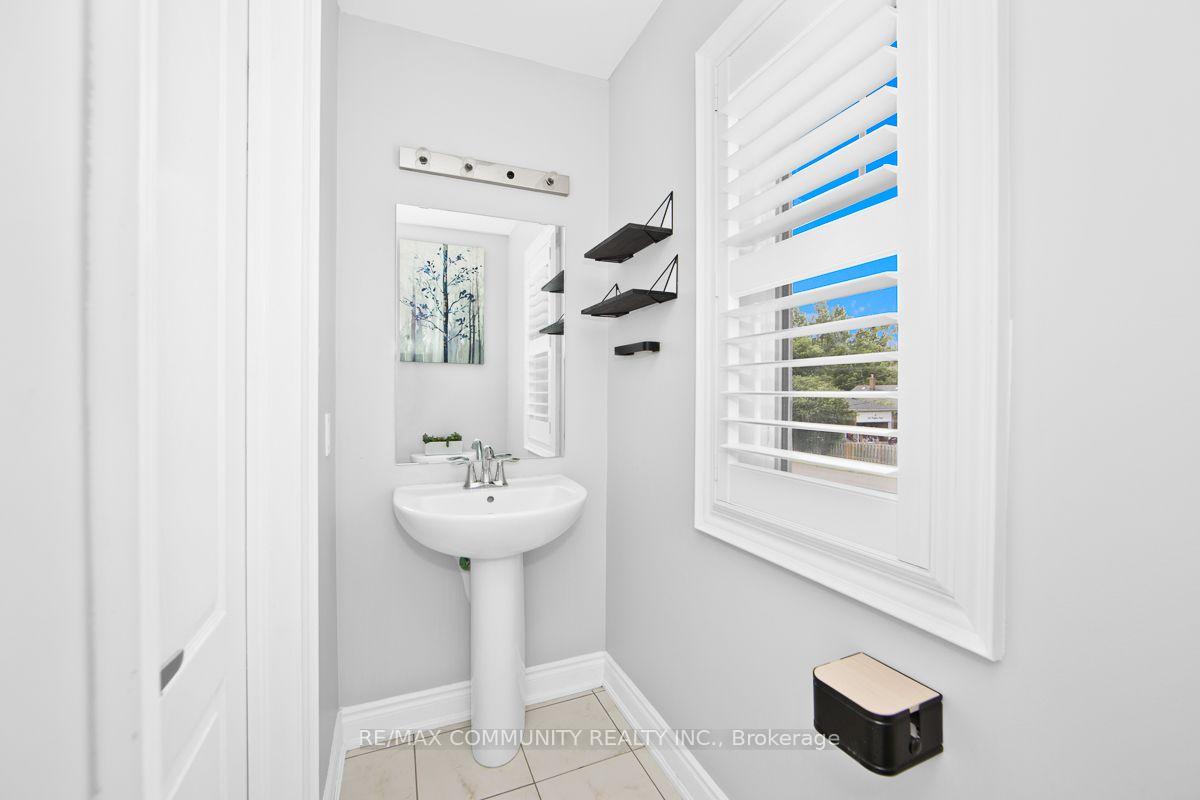 Photo 10 of 6435 Kingston Road, Scarborough, Centennial Scarborough — HOMEH