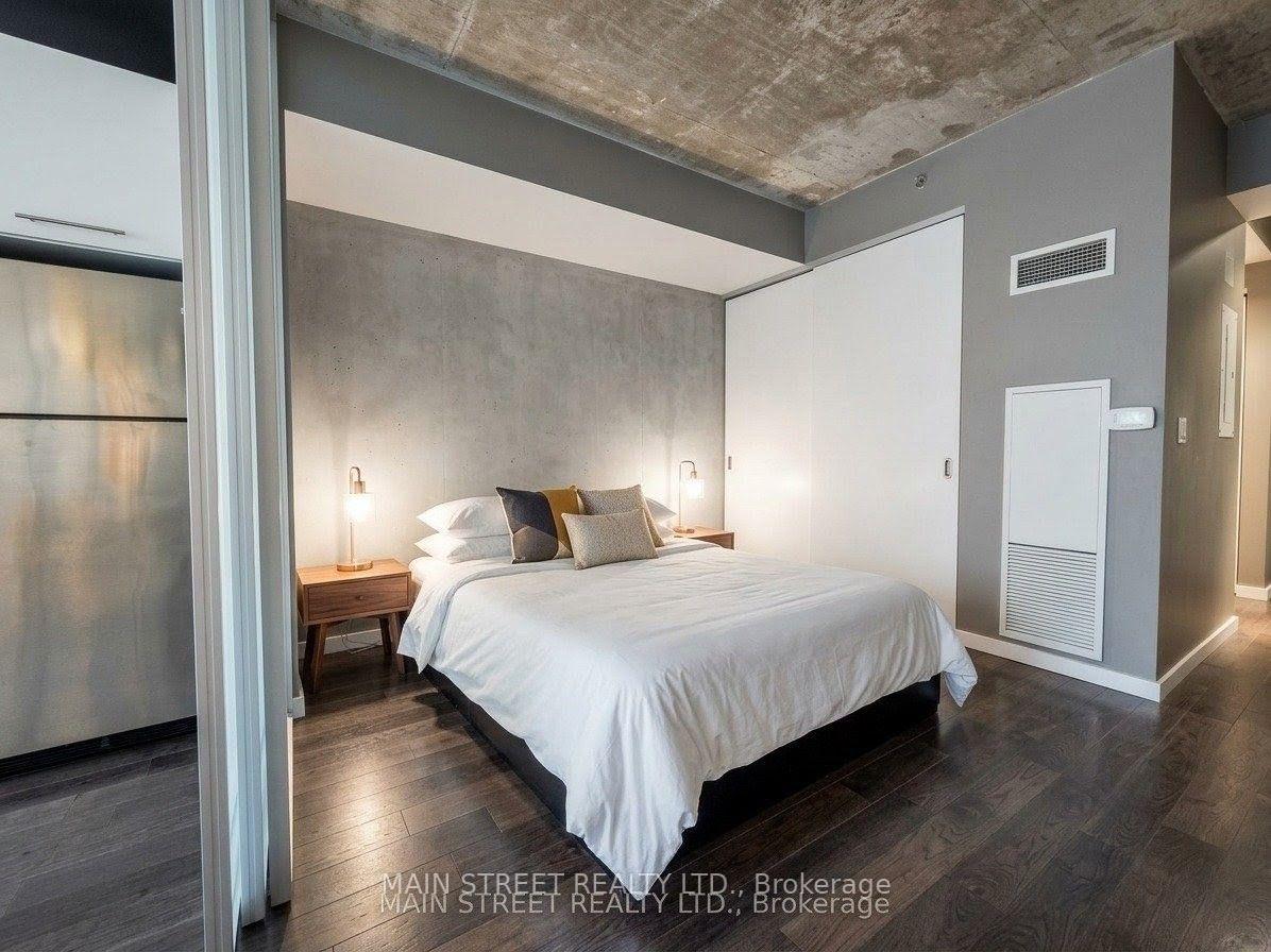 Photo 26 of Unit 421, 51 Trolley Crescent, Toronto, Moss Park — HOMEH