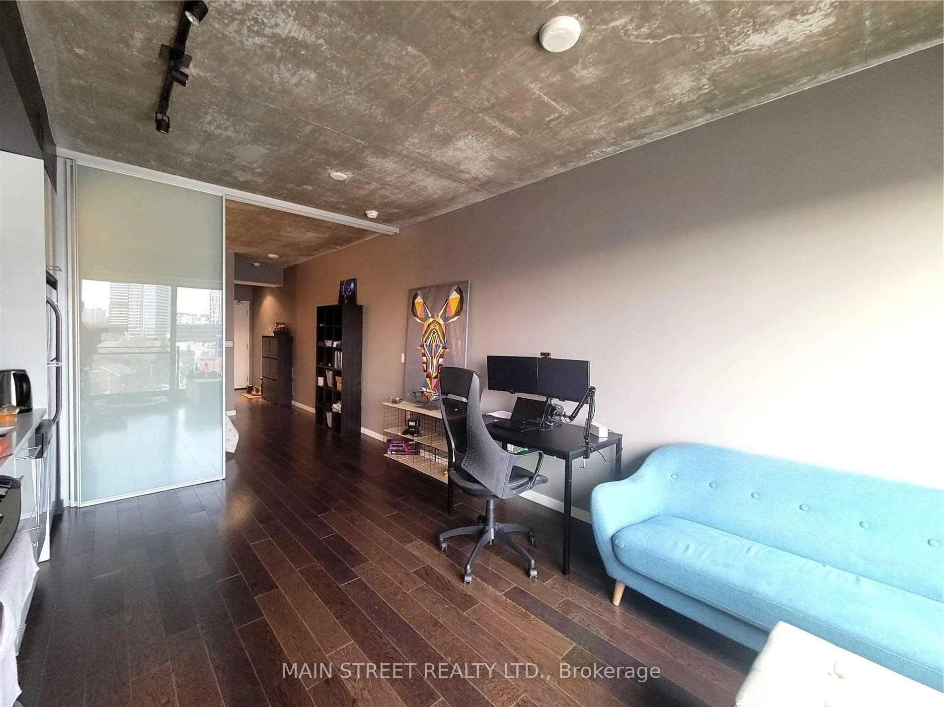 Photo 8 of Unit 421, 51 Trolley Crescent, Toronto, Moss Park — HOMEH