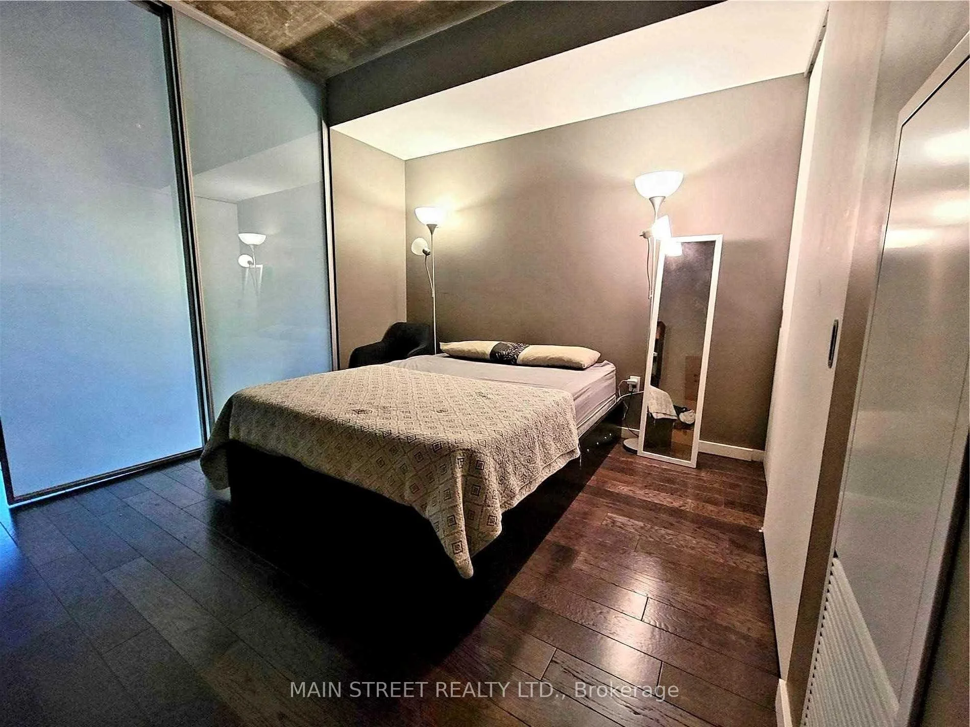 Photo 13 of Unit 421, 51 Trolley Crescent, Toronto, Moss Park — HOMEH