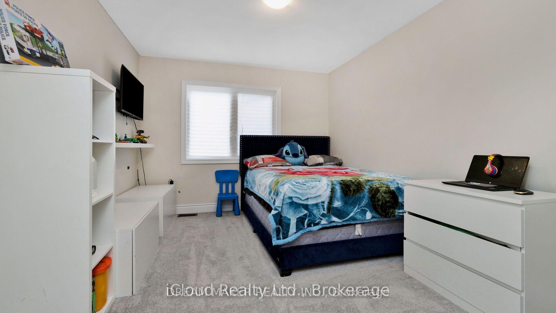 Photo 19 of 73 Lorne Thomas Place, New Tecumseth, Alliston — HOMEH