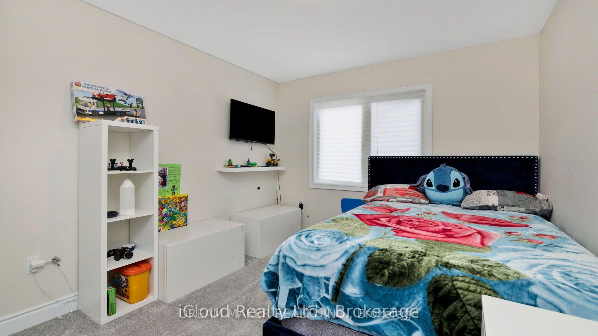 Photo 20 of 73 Lorne Thomas Place, New Tecumseth, Alliston — HOMEH