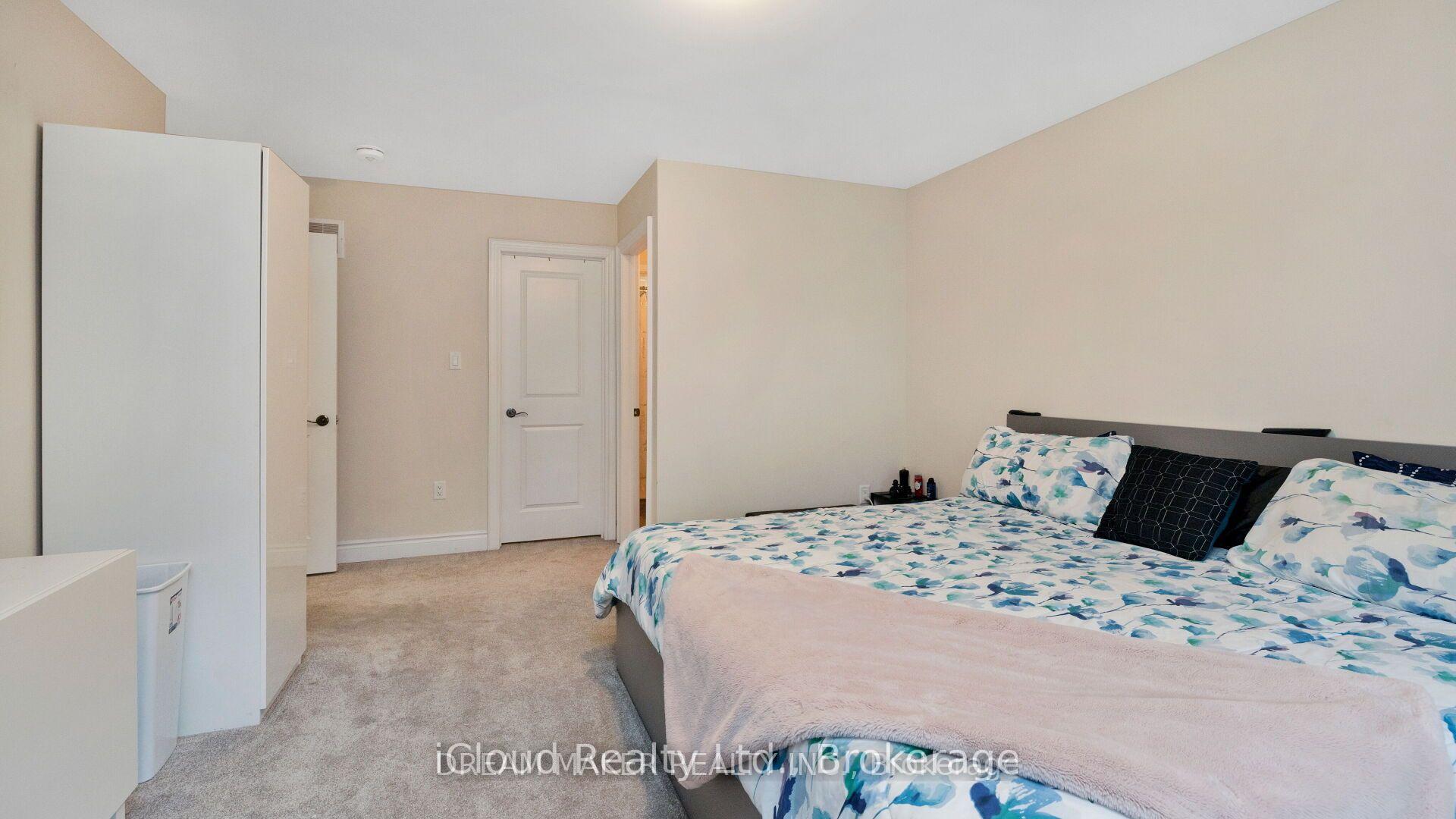 Photo 23 of 73 Lorne Thomas Place, New Tecumseth, Alliston — HOMEH