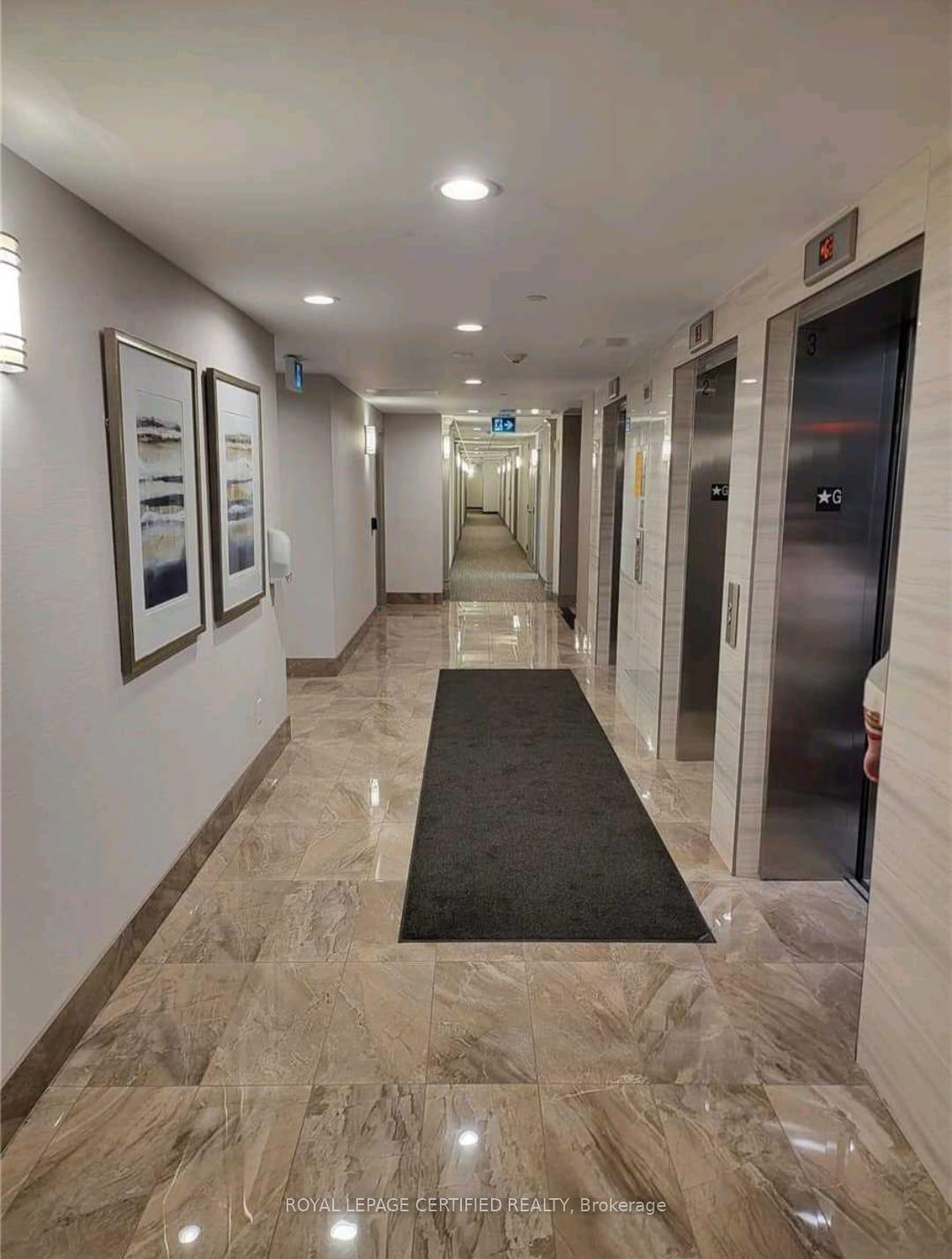 Photo 2 of Unit 724, 2490 Old Bronte Road, Oakville, Westmount — HOMEH