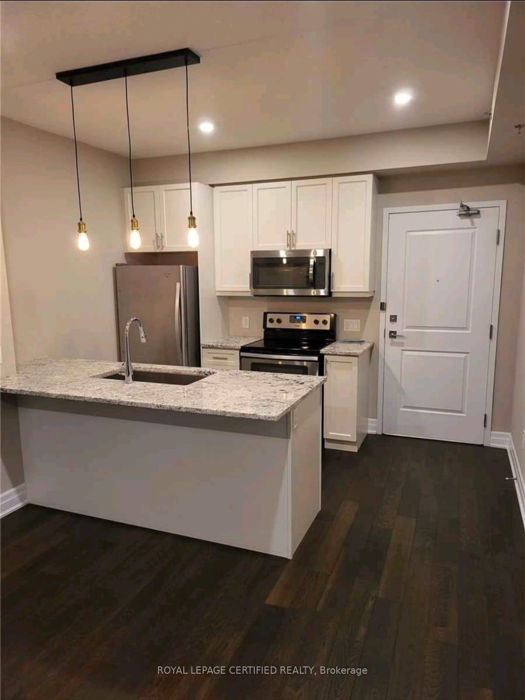 Photo 6 of Unit 724, 2490 Old Bronte Road, Oakville, Westmount — HOMEH