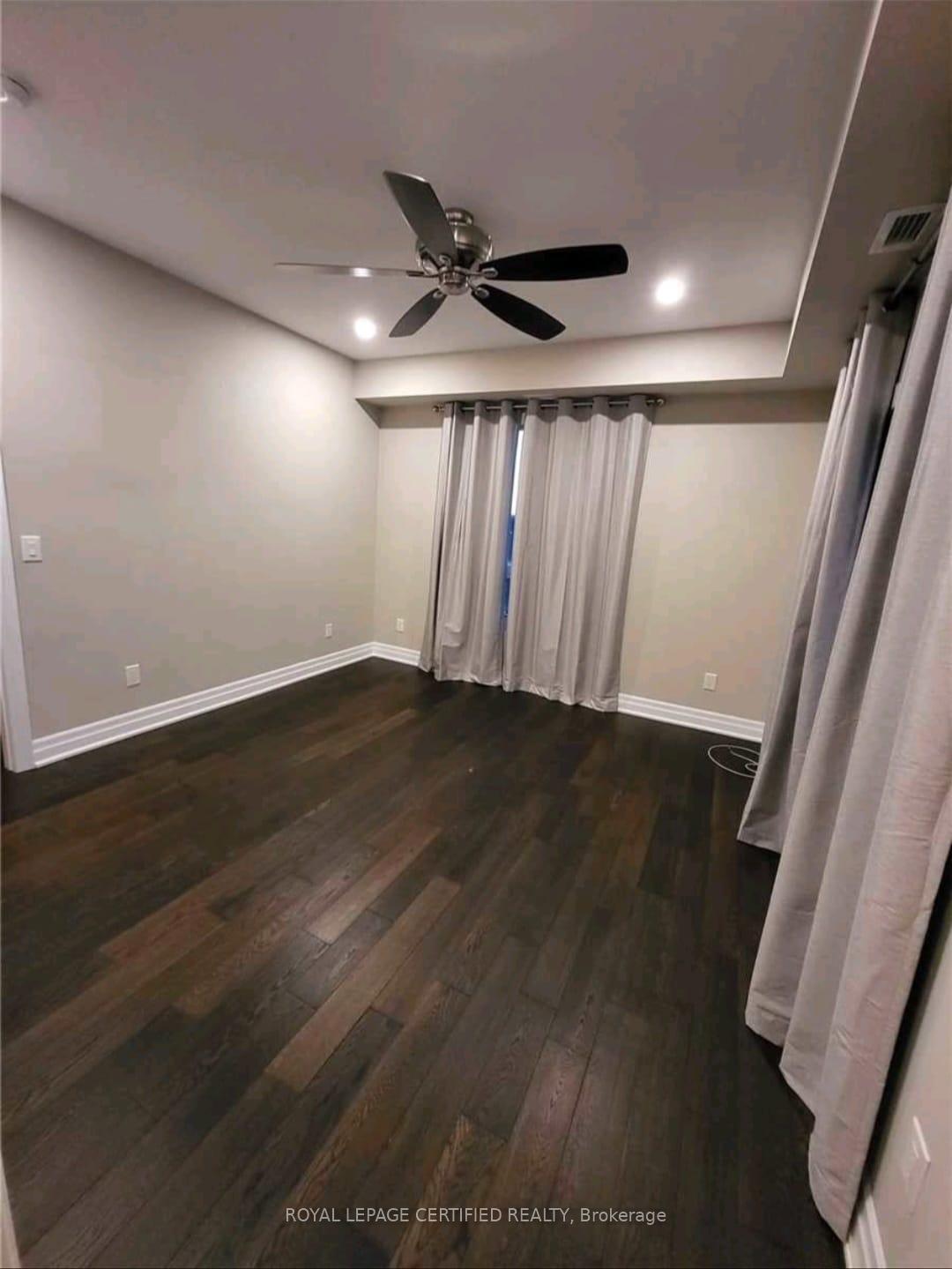 Photo 7 of Unit 724, 2490 Old Bronte Road, Oakville, Westmount — HOMEH