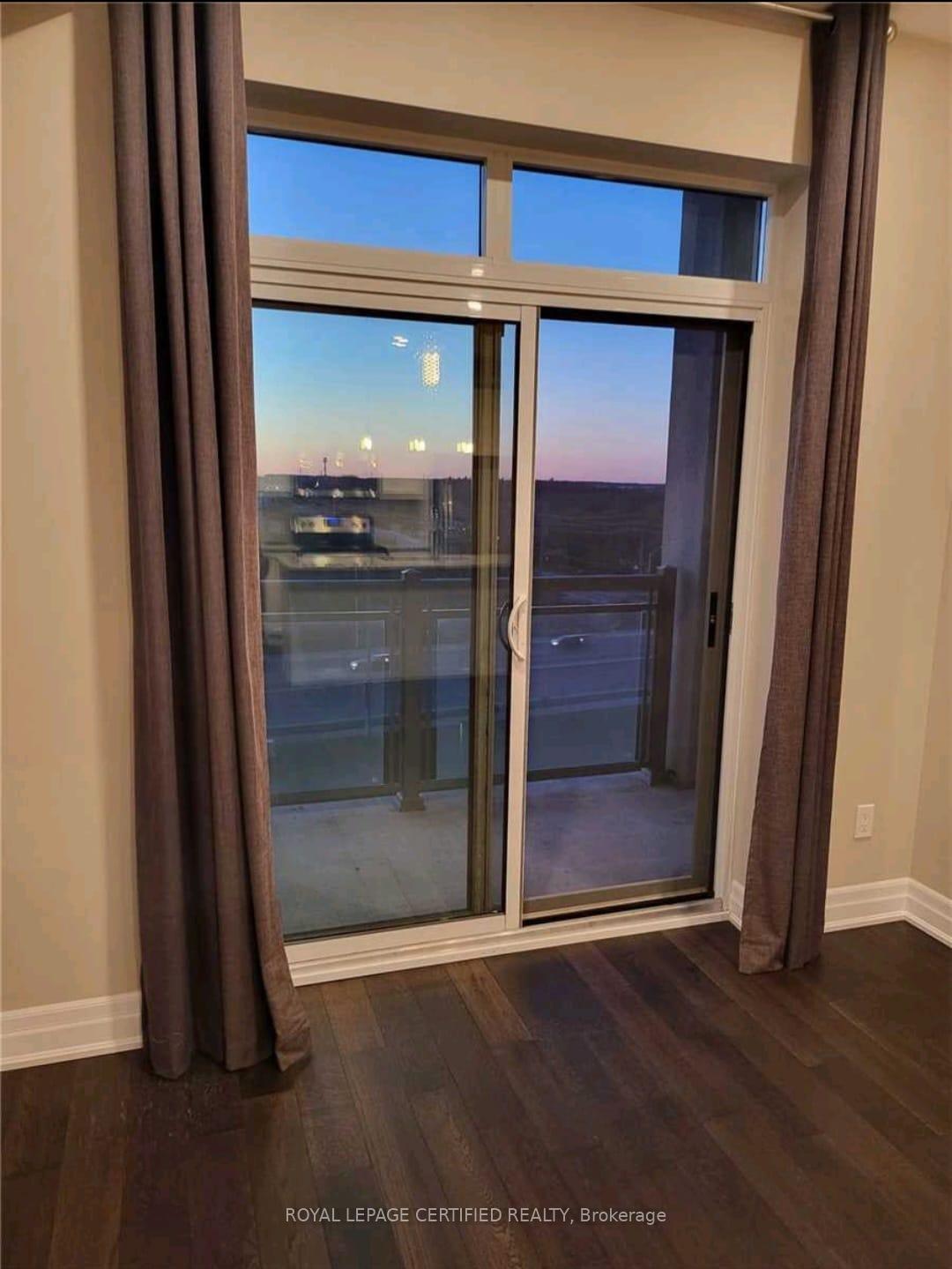 Photo 11 of Unit 724, 2490 Old Bronte Road, Oakville, Westmount — HOMEH