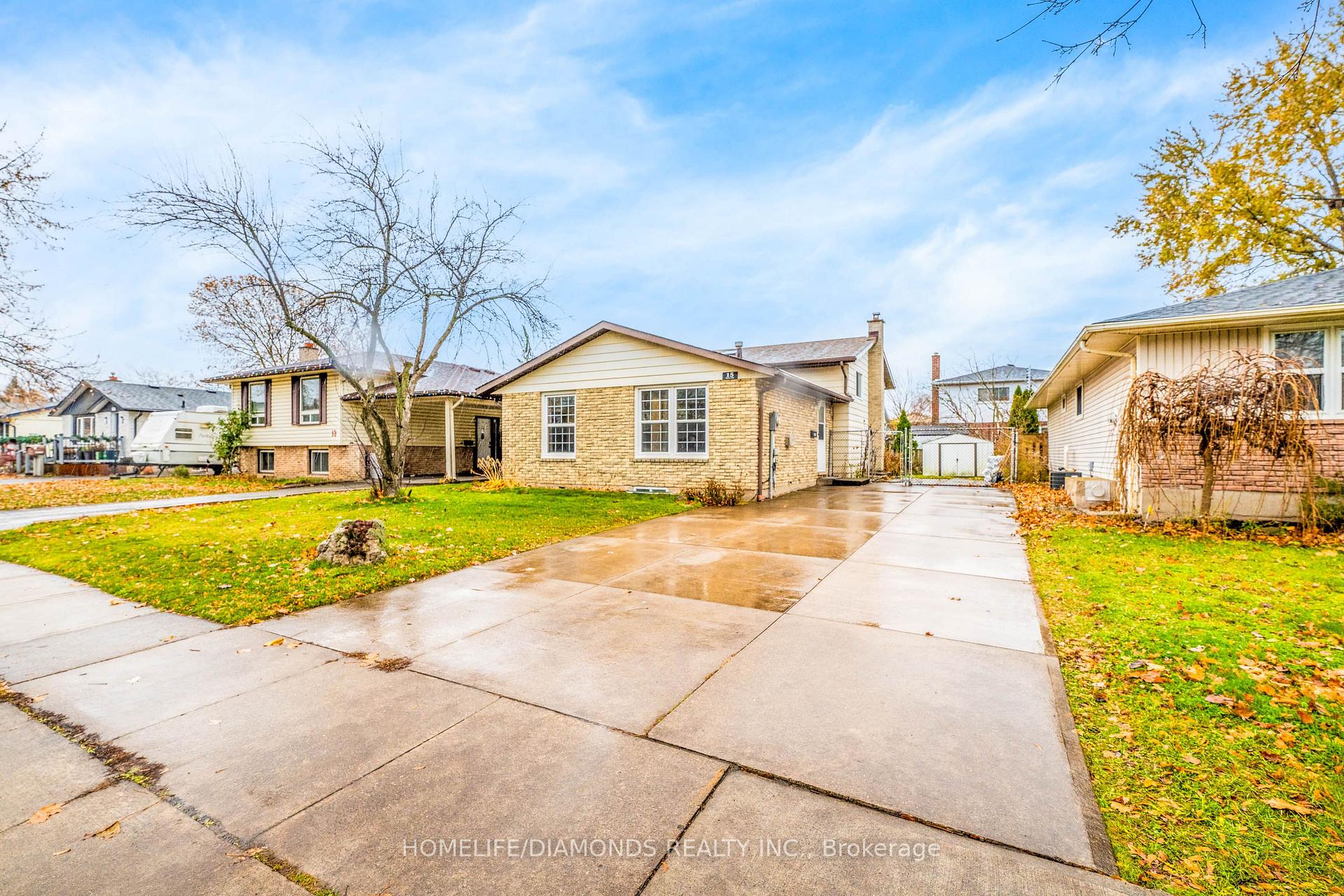 Photo 2 of 15 Keefer Road, Thorold, Confederation Heights — HOMEH
