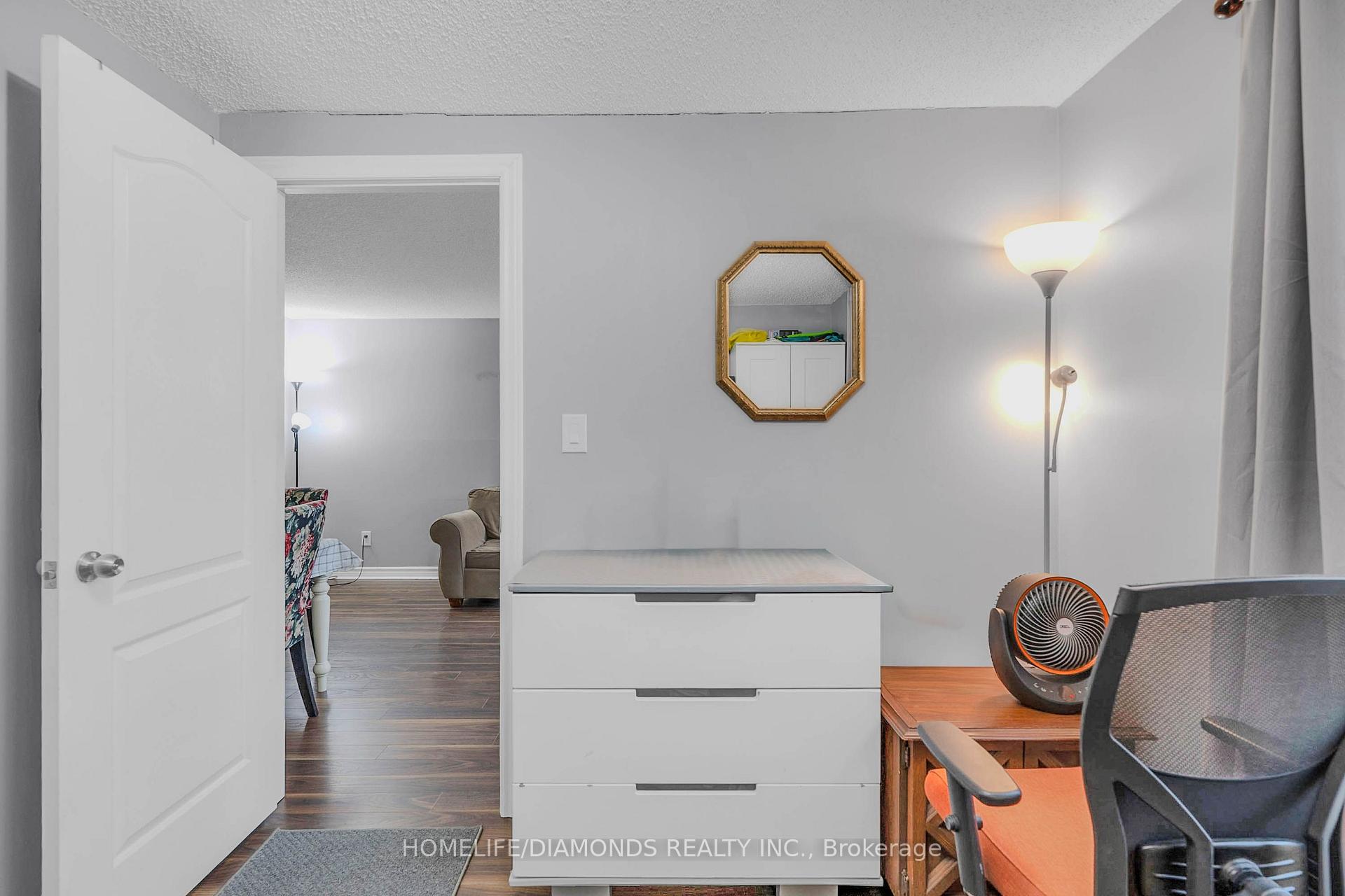 Photo 11 of 15 Keefer Road, Thorold, Confederation Heights — HOMEH