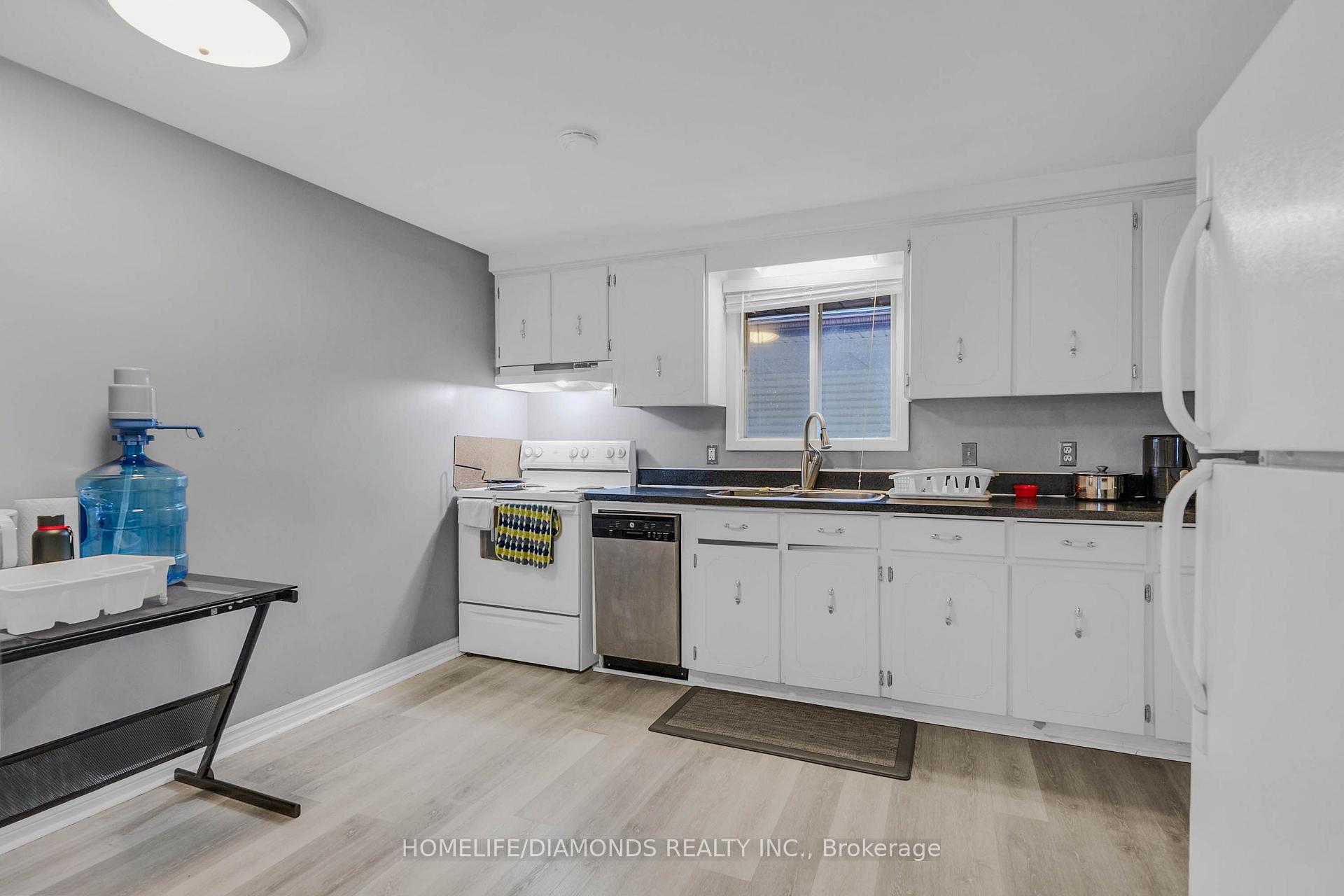 Photo 12 of 15 Keefer Road, Thorold, Confederation Heights — HOMEH