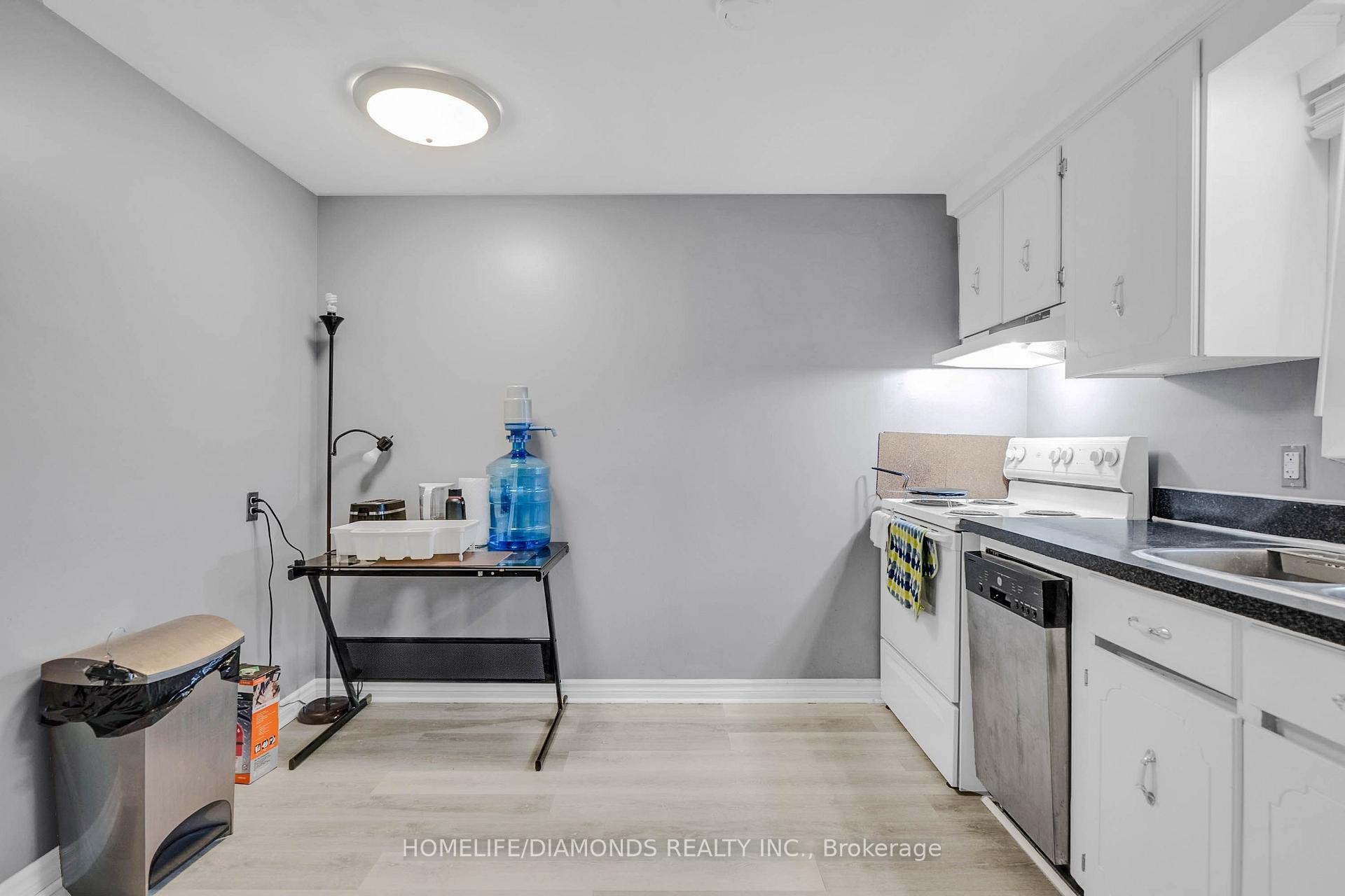 Photo 14 of 15 Keefer Road, Thorold, Confederation Heights — HOMEH