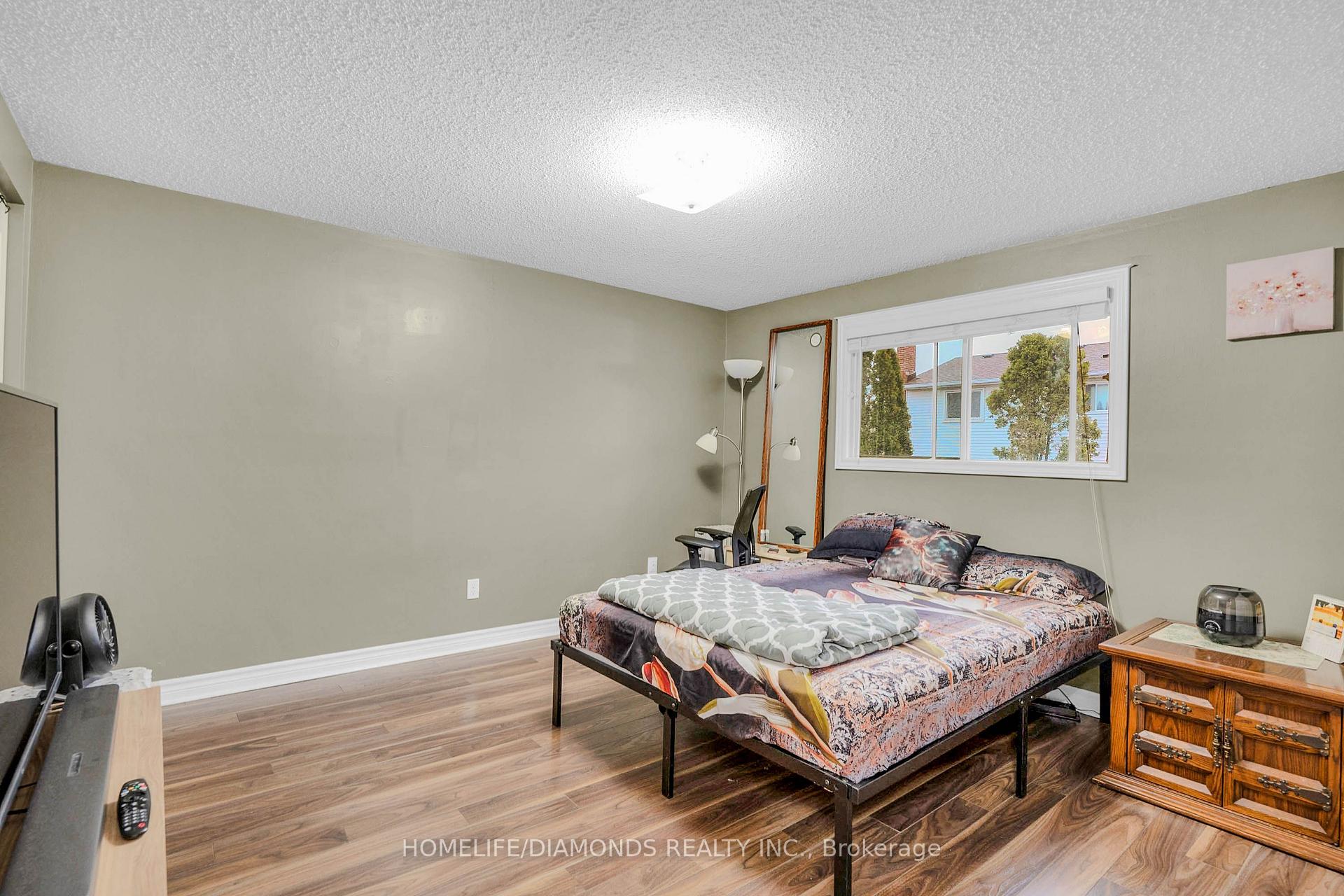 Photo 16 of 15 Keefer Road, Thorold, Confederation Heights — HOMEH