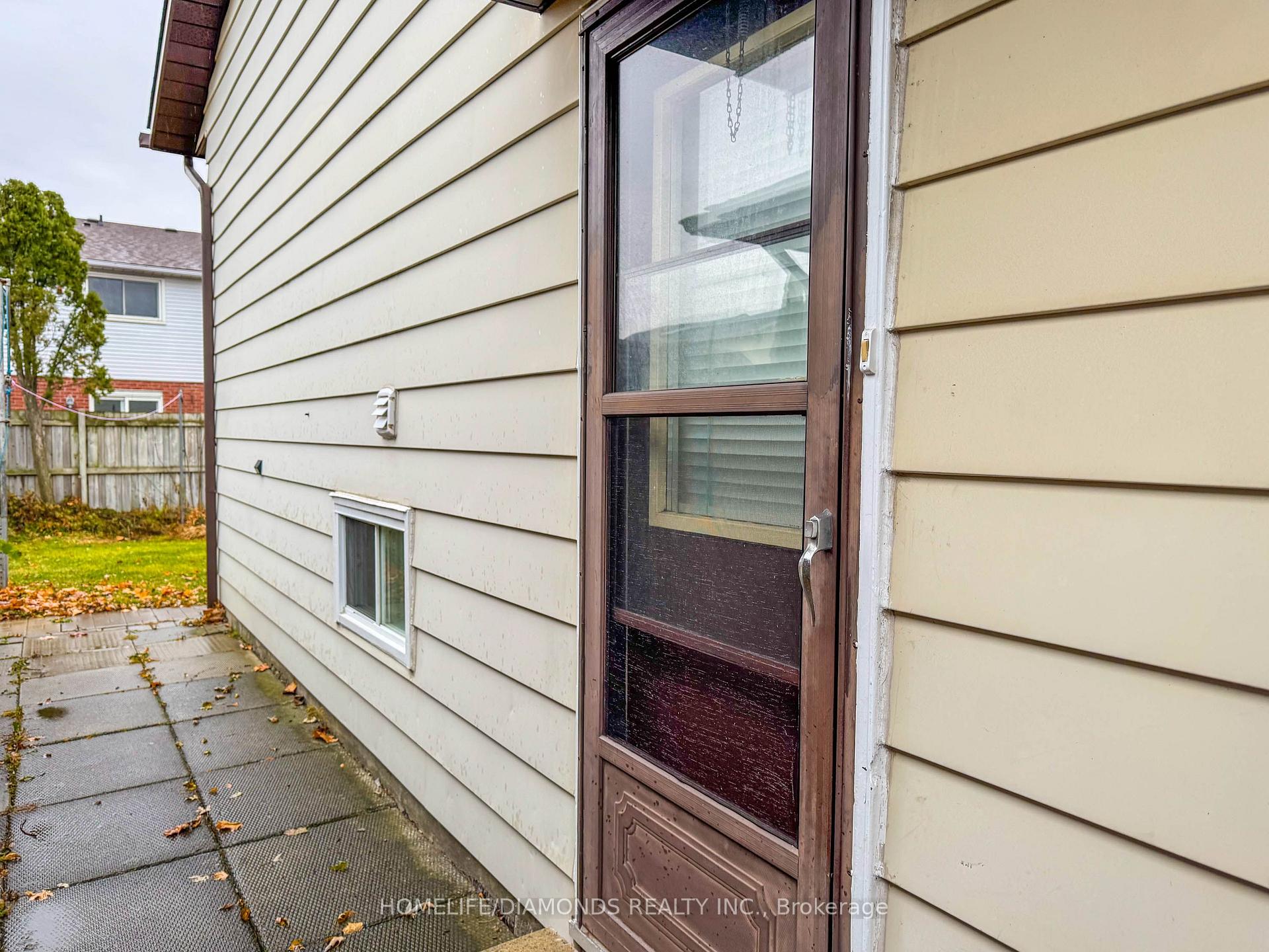 Photo 41 of 15 Keefer Road, Thorold, Confederation Heights — HOMEH
