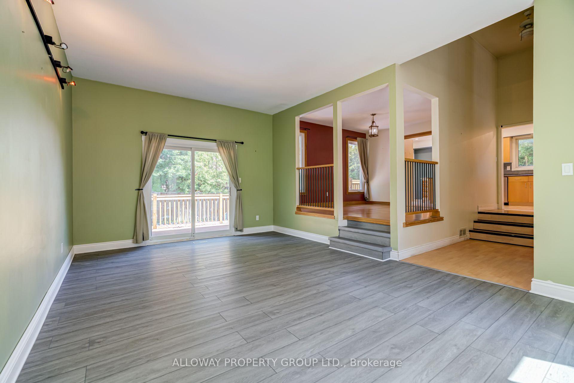 Photo 6 of 32 Reesorville Road, Markham, Markham Village — HOMEH