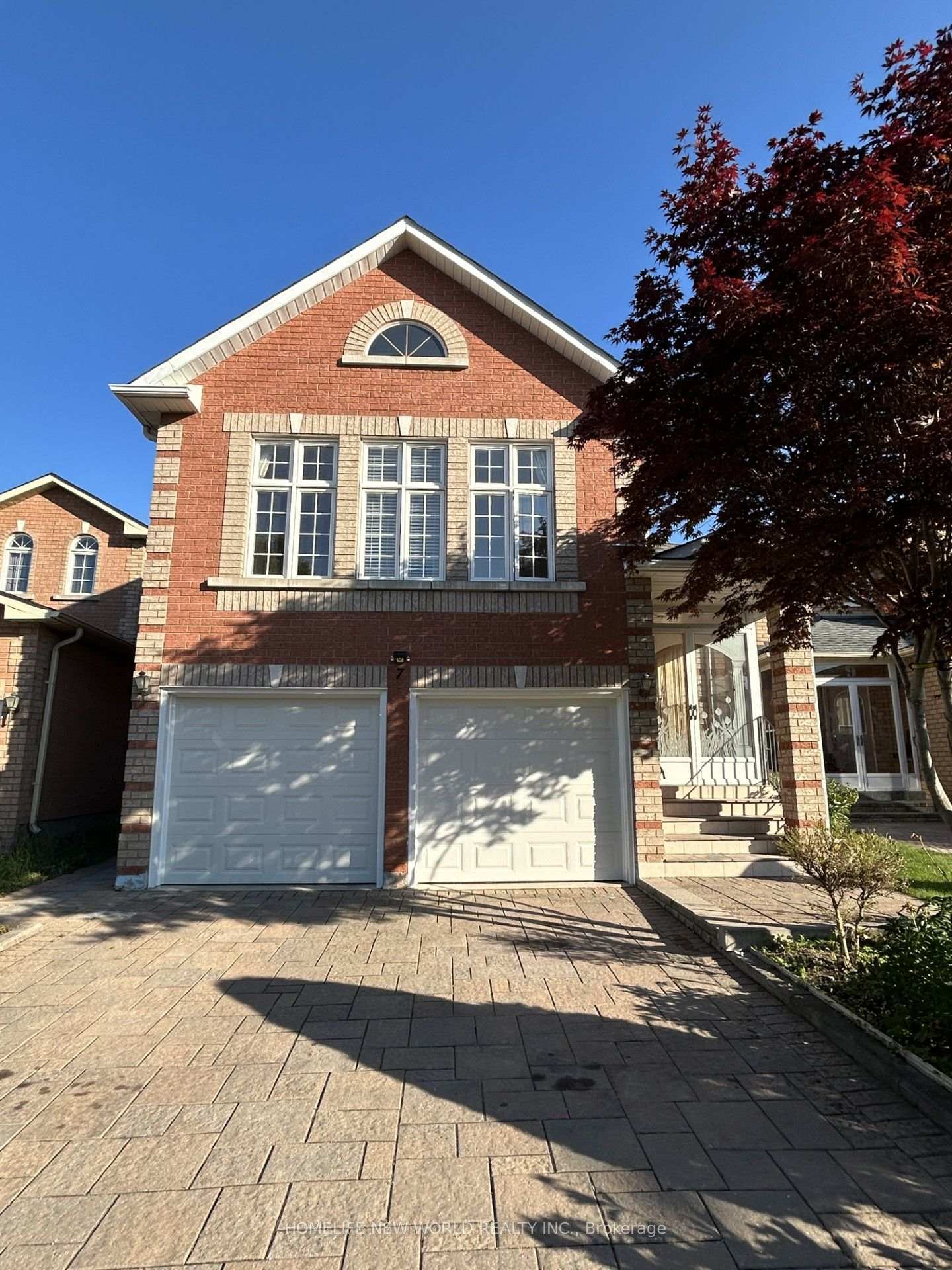 Photo 2 of 7 Symphony Gate, Markham, Milliken Mills West — HOMEH