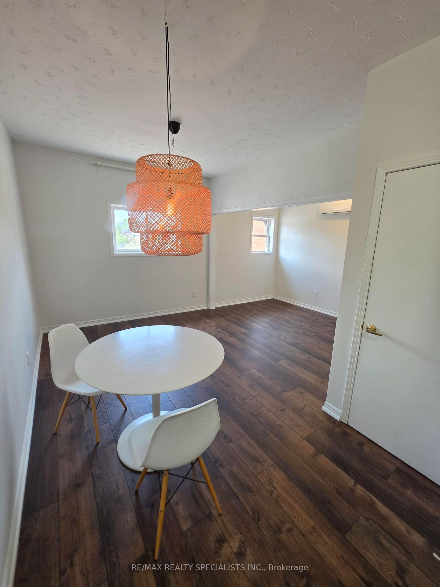 Photo 10 of Unit Second Floor, 359 Barton Street, Hamilton, Landsdale — HOMEH