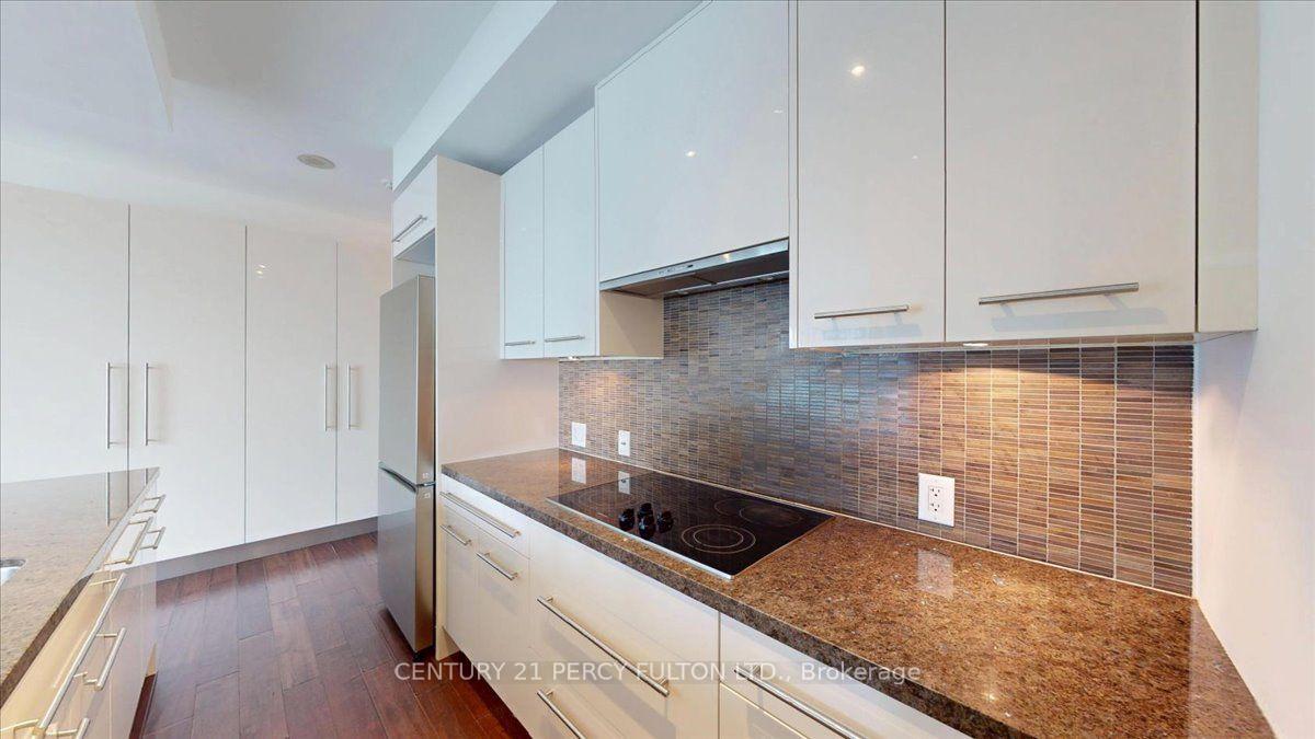 Photo 10 of Unit 3001, 80 John Street, Toronto, Waterfront Communities — HOMEH
