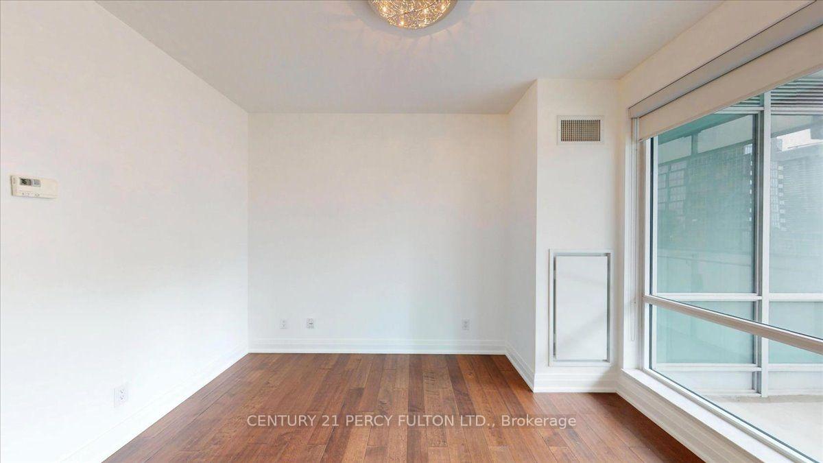 Photo 16 of Unit 3001, 80 John Street, Toronto, Waterfront Communities — HOMEH