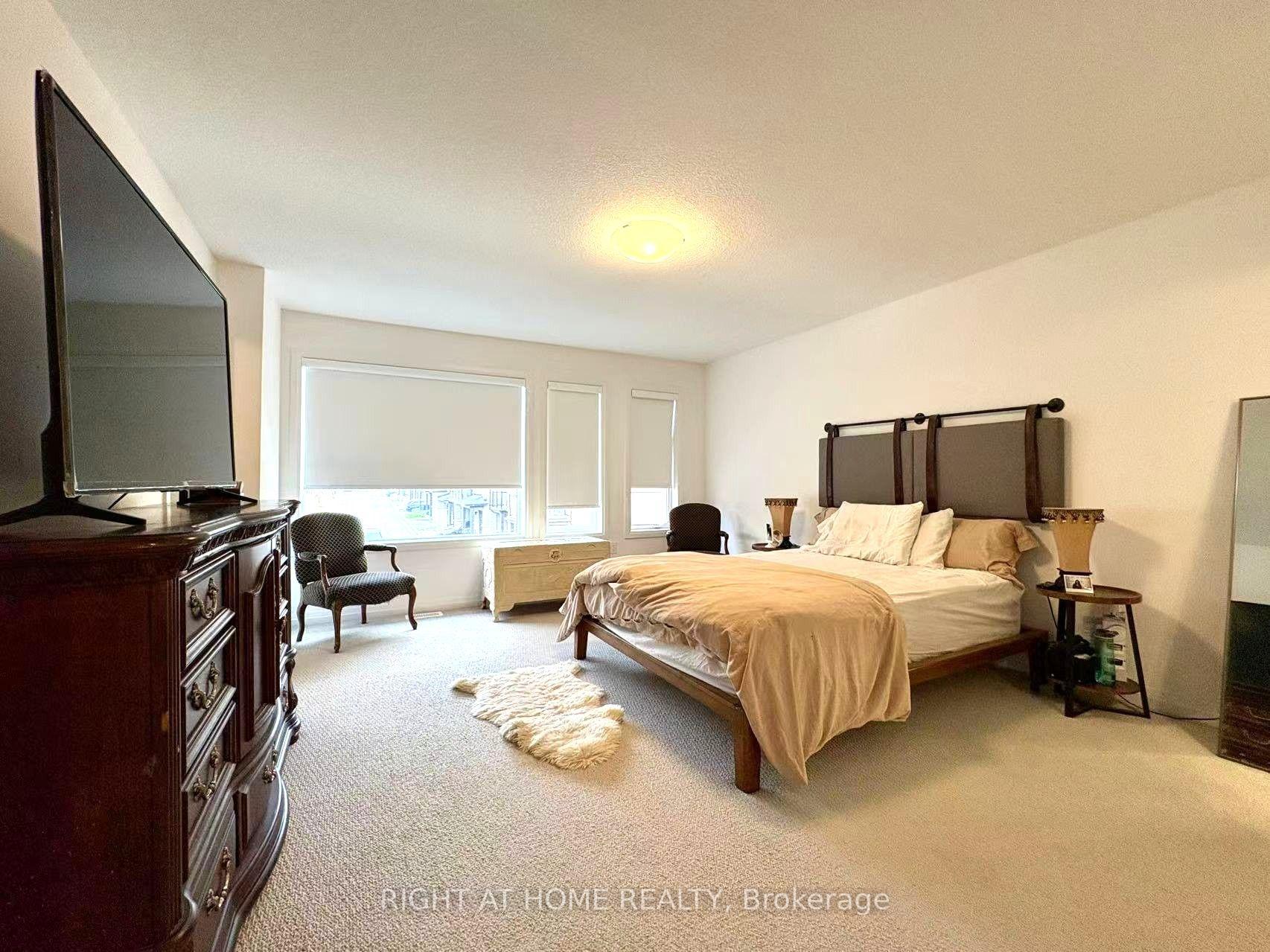 Photo 11 of Unit 14, 61 Soho Street, Hamilton, Stoney Creek — HOMEH