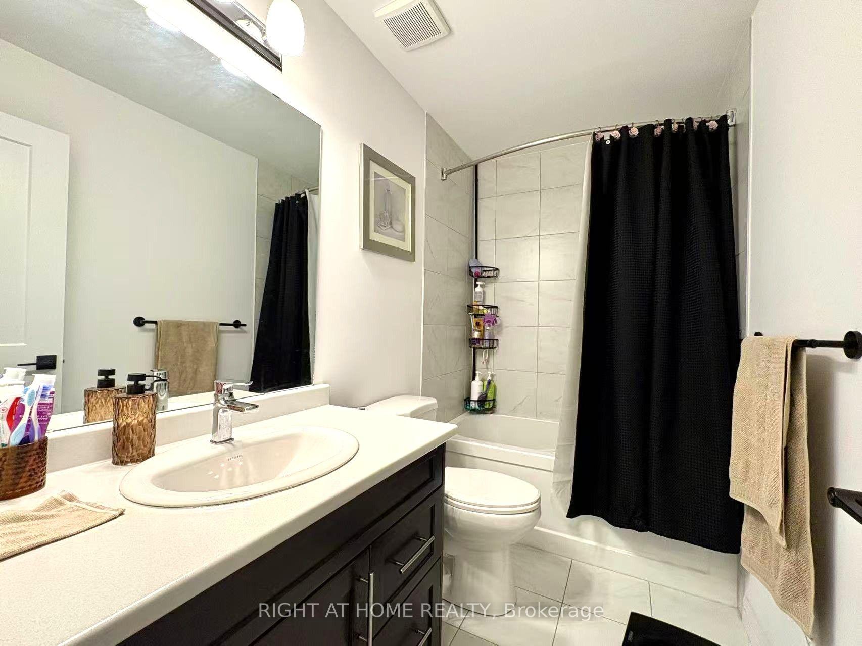 Photo 12 of Unit 14, 61 Soho Street, Hamilton, Stoney Creek — HOMEH