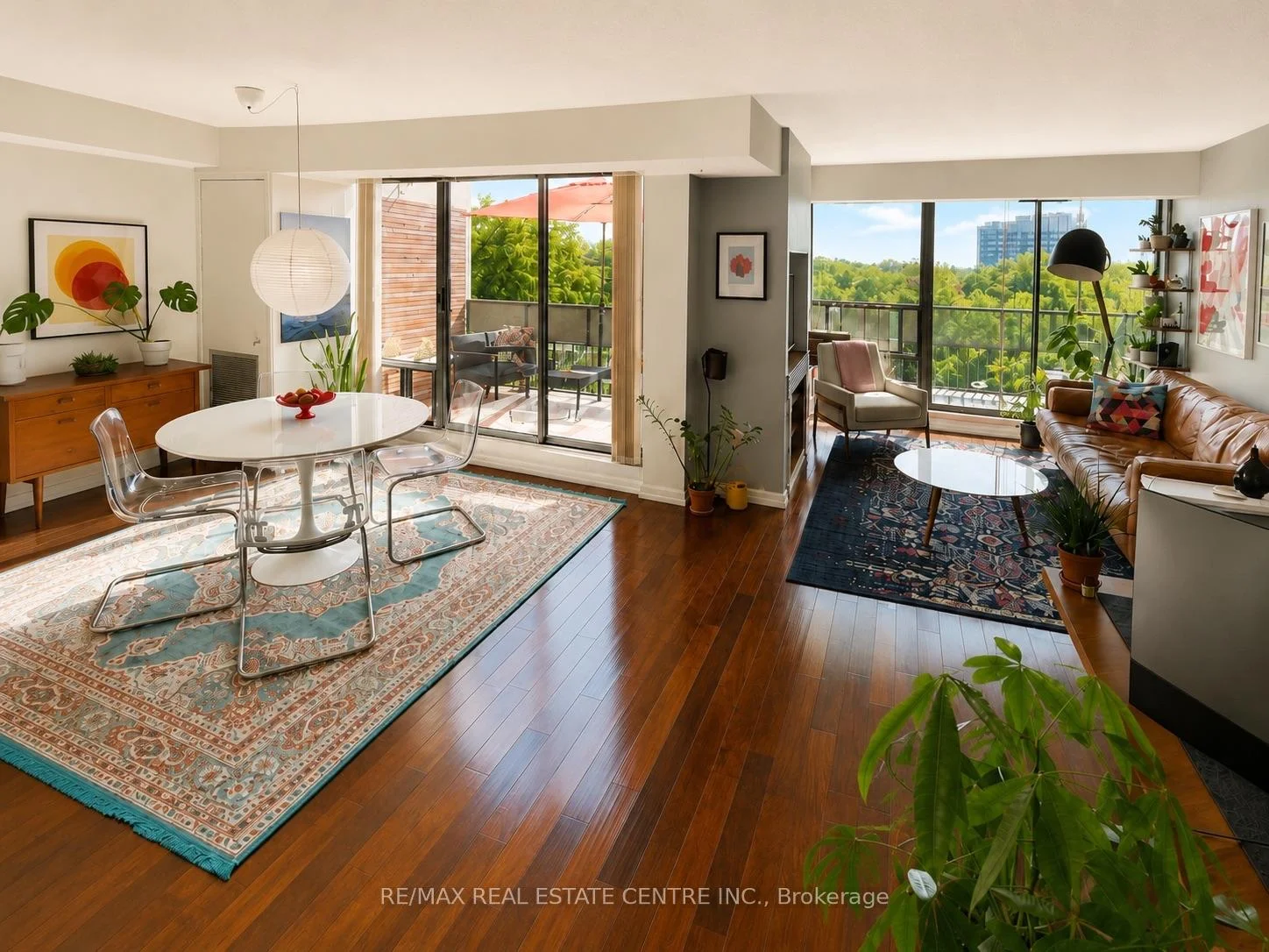 Front of Unit 516, 1300 Marlborough Court