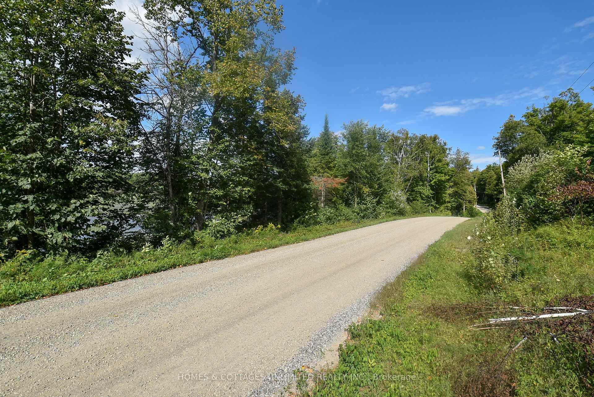 Photo 3 of 2493 River Road, Frontenac, Frontenac North — HOMEH