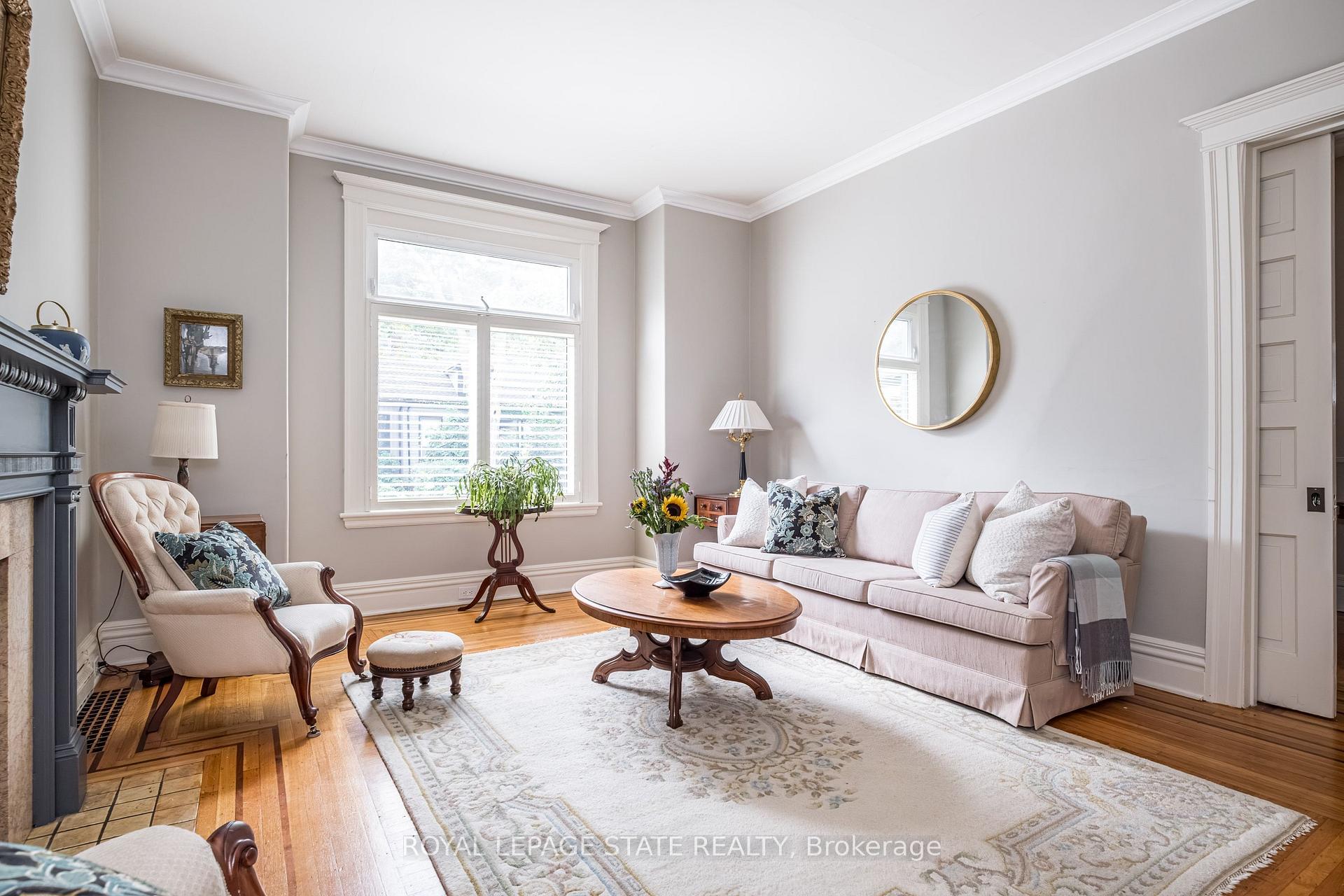 Photo 9 of 118 Markland Street, Hamilton, Durand — HOMEH
