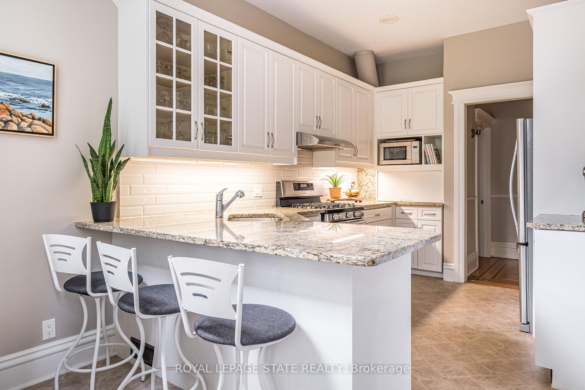 Photo 14 of 118 Markland Street, Hamilton, Durand — HOMEH