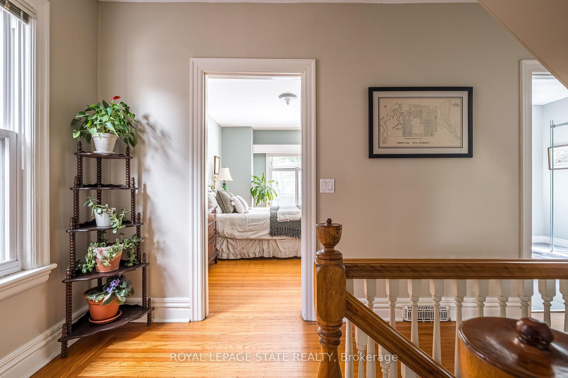 Photo 20 of 118 Markland Street, Hamilton, Durand — HOMEH
