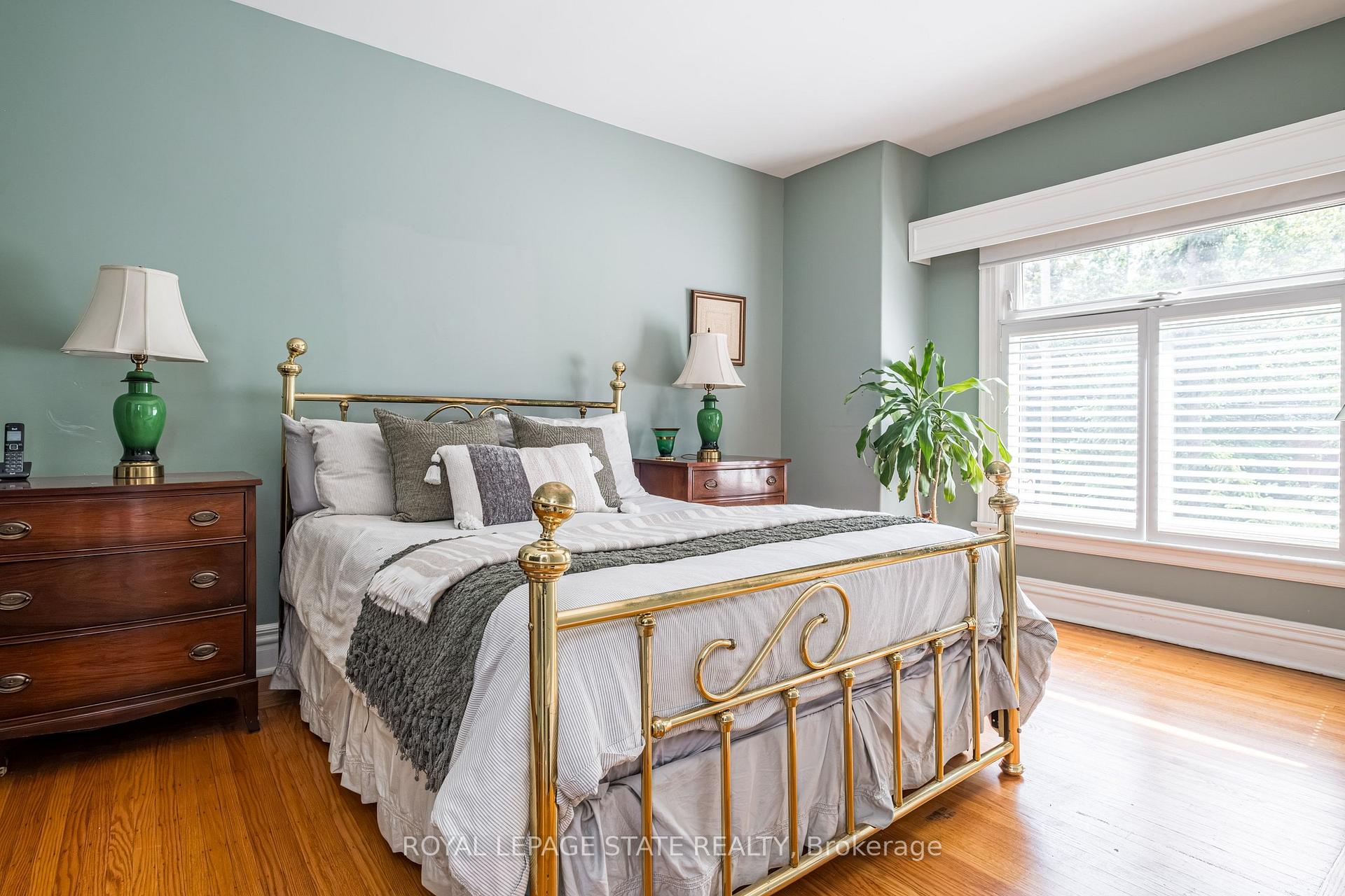 Photo 22 of 118 Markland Street, Hamilton, Durand — HOMEH