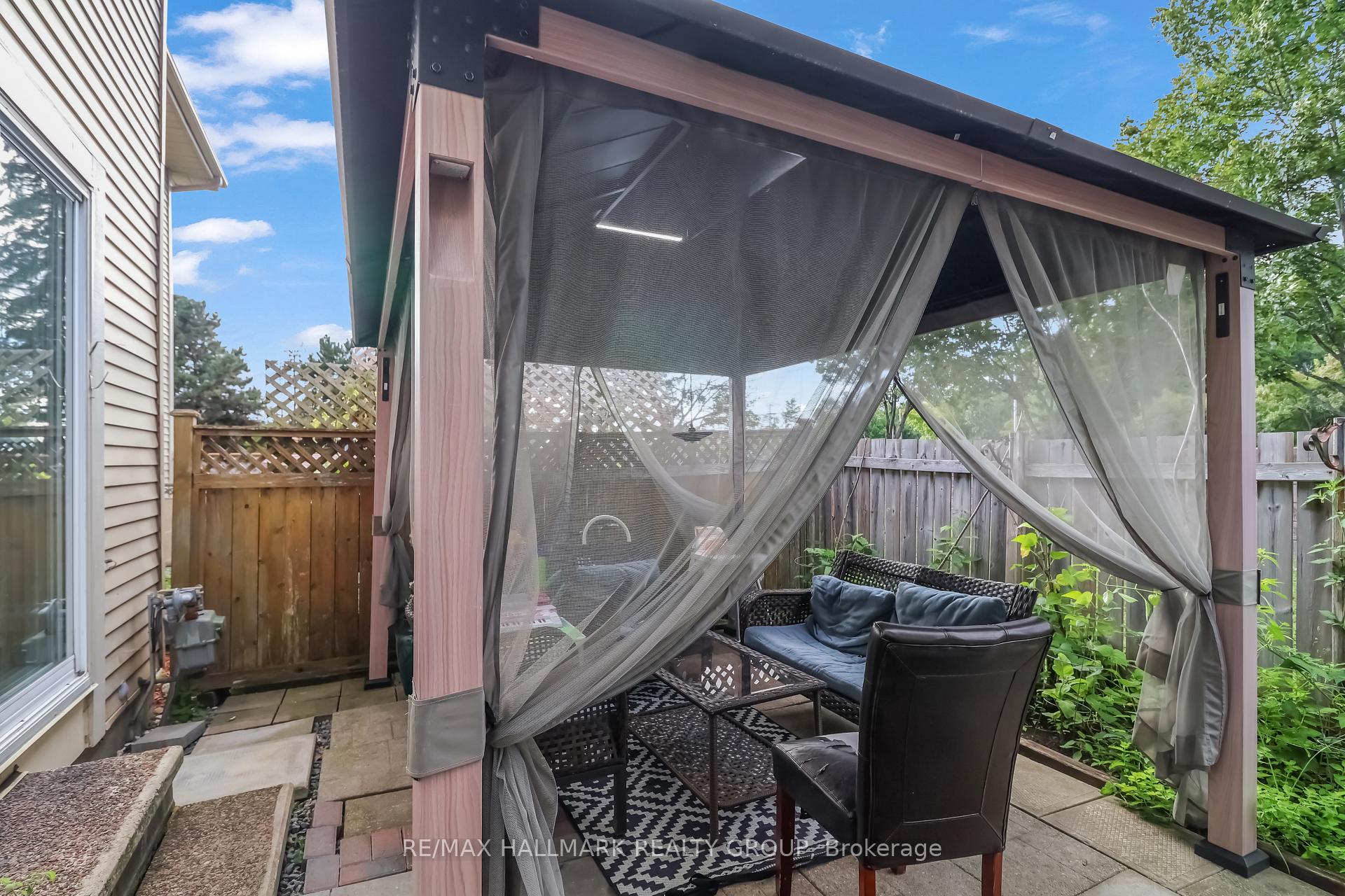 Photo 9 of Unit 14, 472 Valade Crescent, Ottawa, Fallingbrook/Pineridge — HOMEH