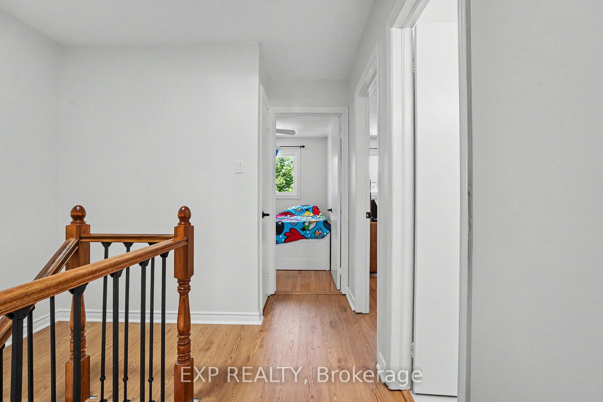 Photo 16 of 68 Tulip Drive, Brampton, Fletcher's Creek South — HOMEH