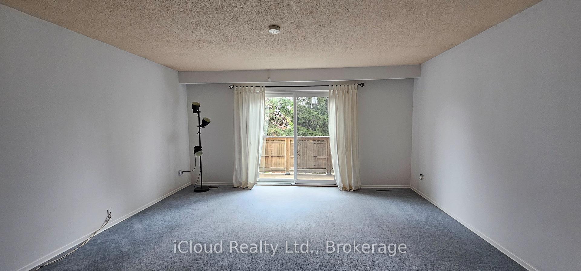 Photo 21 of 12 Simmons Boulevard, Brampton, Madoc — HOMEH