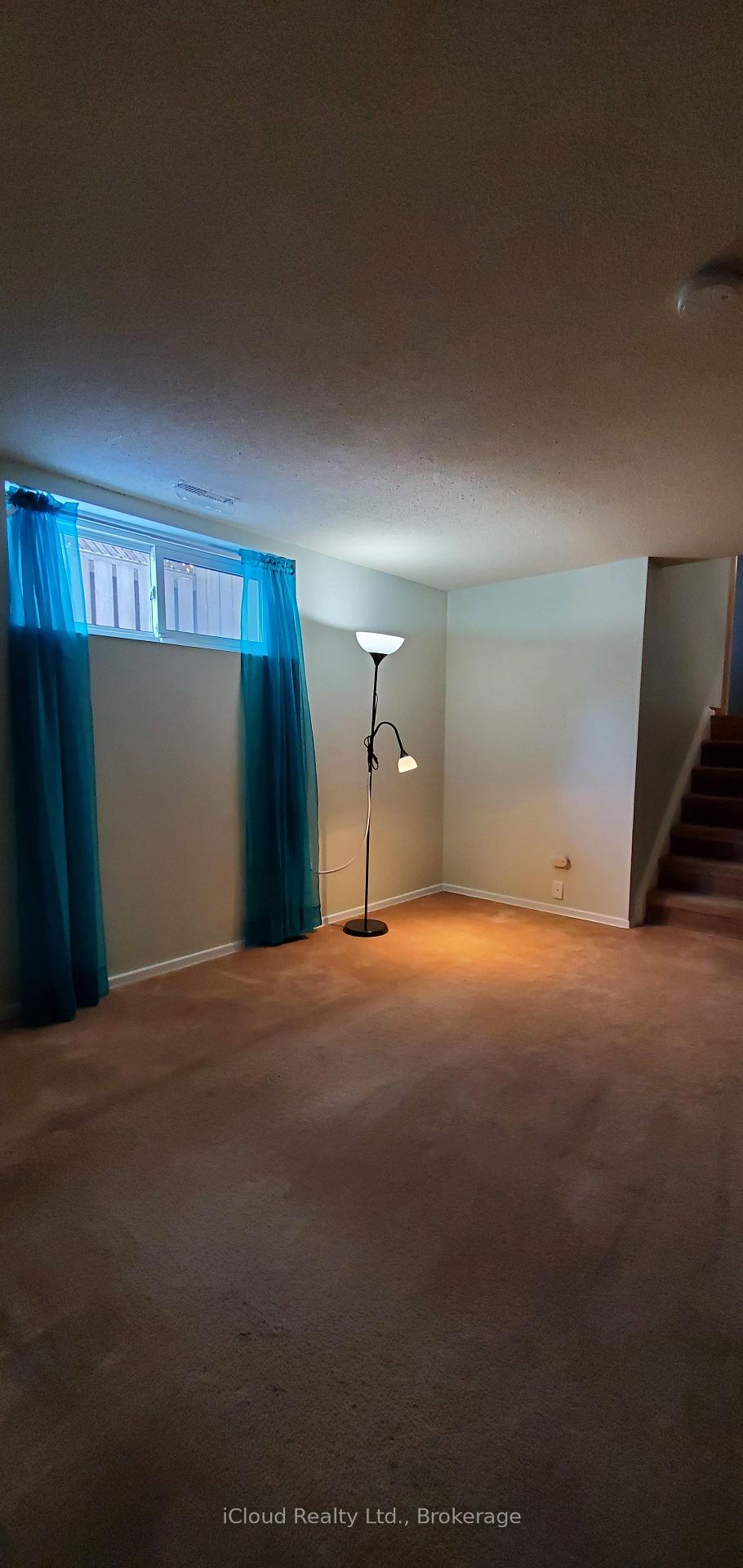 Photo 41 of 12 Simmons Boulevard, Brampton, Madoc — HOMEH